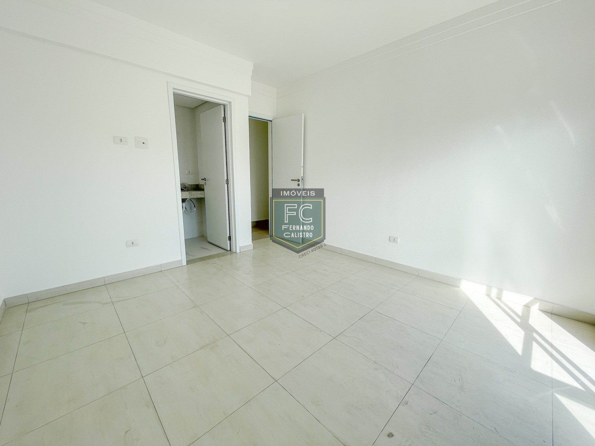 Maré di forti: apartamento altíssimo padrão c/ 3 dormitórios (2 suites), varanda c/ vista p/ o mar, lazer completo, canto do forte, praia grande, sp