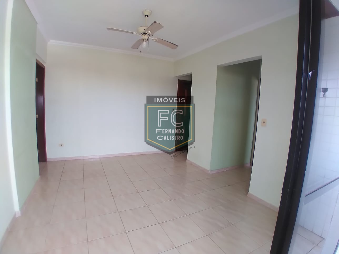 Apartamento alto padrão 1 dormitório, 57 m², varanda envidraçada c/ vista p/ o mar, 100 mts da praia, financiamento, permuta, vera cruz, mongaguá - sp