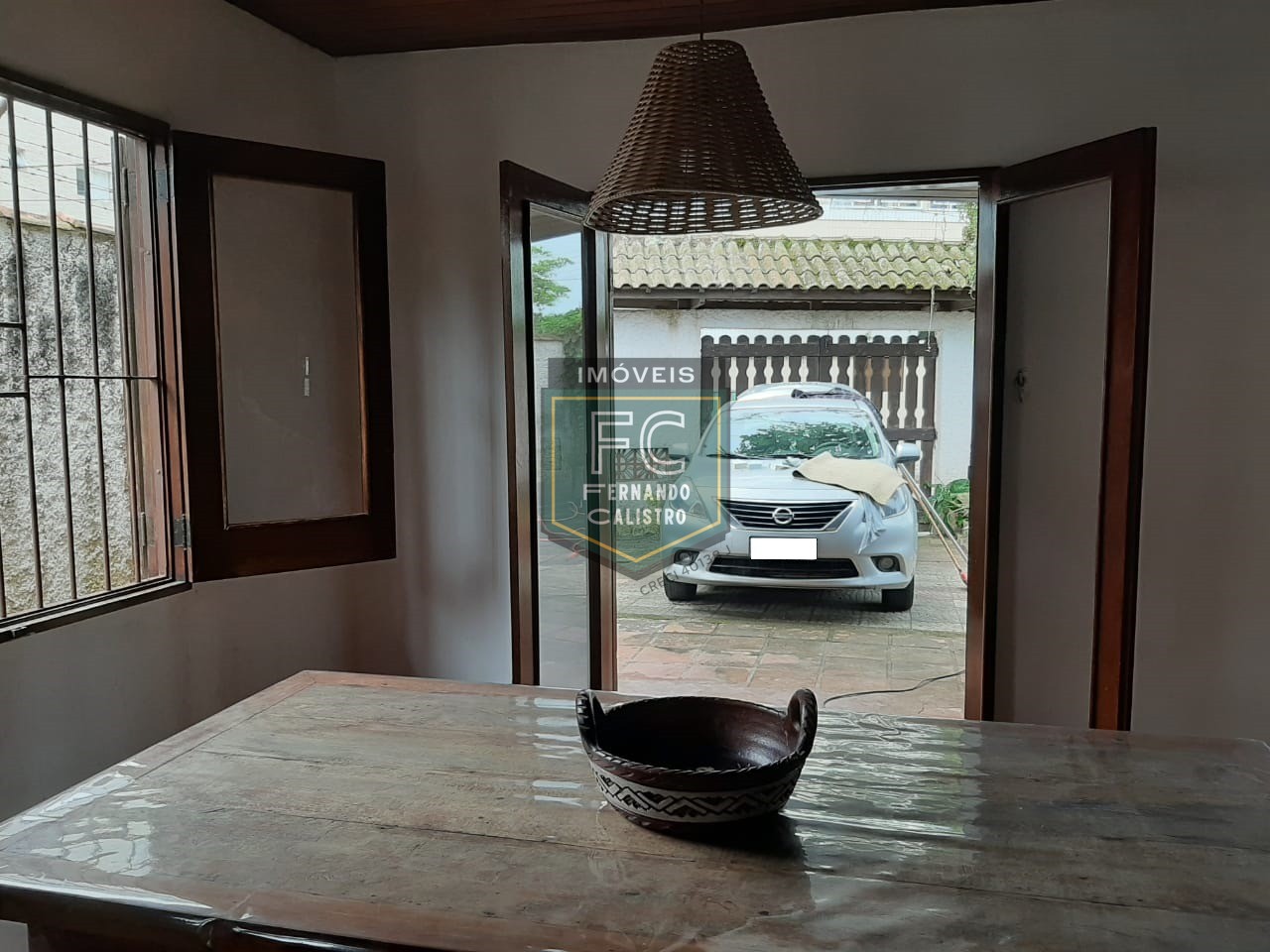 Casa térrea isolada 500m² á. Total, 3 dormitórios (2 suítes), edicula (1 suíte), área churrasqueira coberta, 4 vagas, v. Atlântica, mongaguá, sp