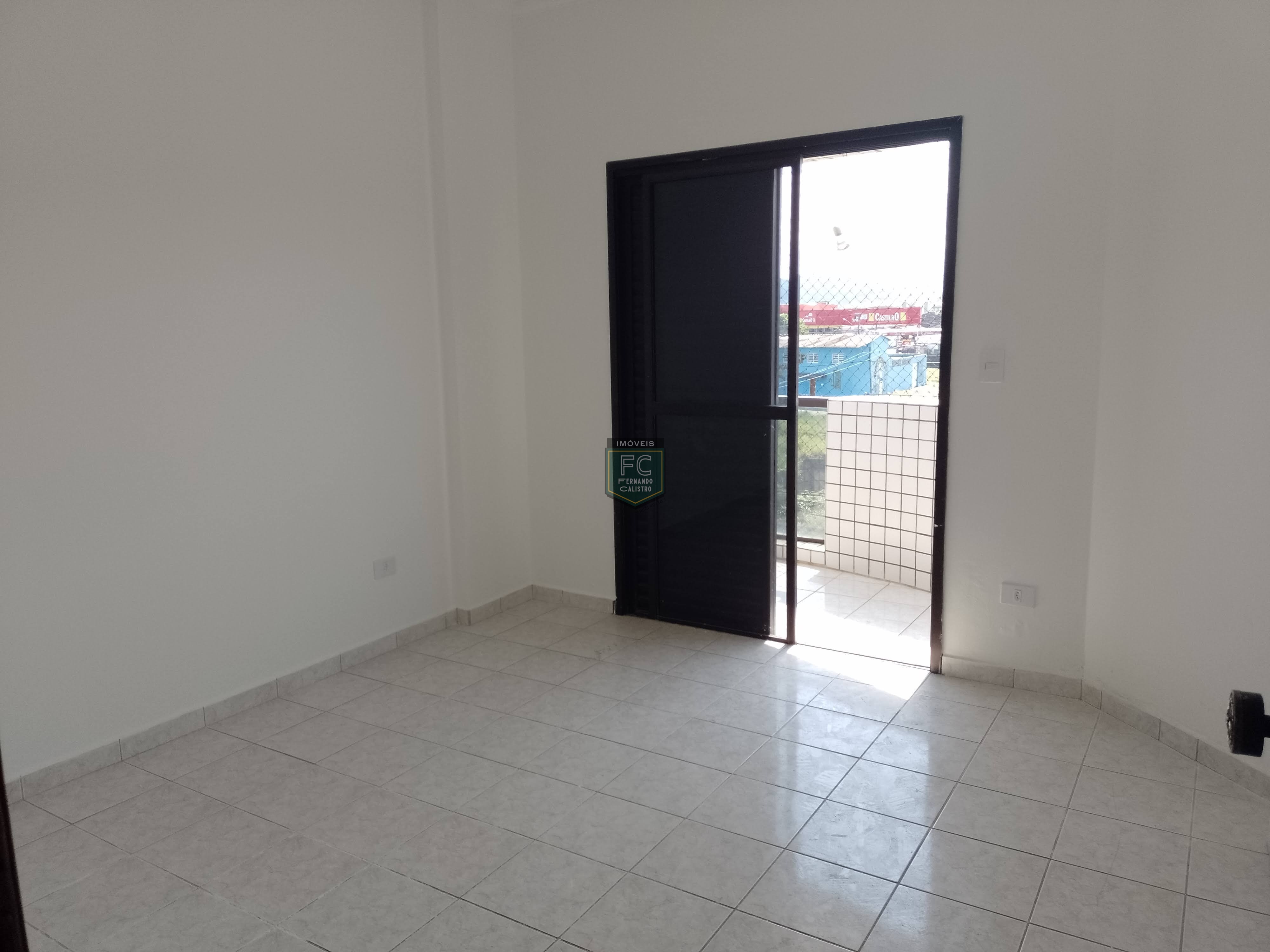 Apartamento 2 dormitórios (1 suíte) 73m², frente, 2 varandas, vista p/ o mar, elevador, 1 vaga, 100 mts da praia, pagamento facilitado, mongaguá sp
