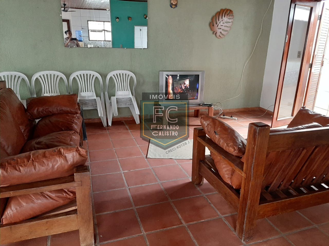 Casa térrea isolada 500m² á. Total, 3 dormitórios (2 suítes), edicula (1 suíte), área churrasqueira coberta, 4 vagas, v. Atlântica, mongaguá, sp