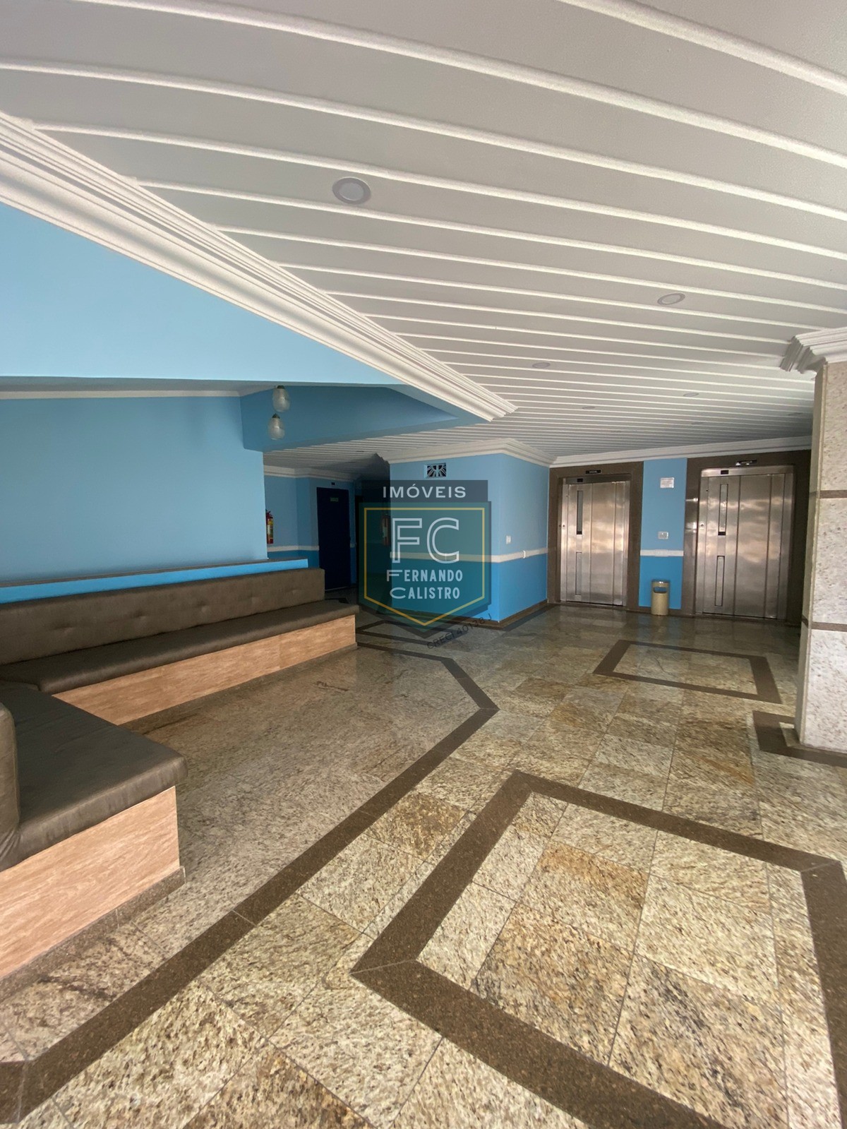 Apartamento alto padrão 1 dormitório, 57 m², varanda envidraçada c/ vista p/ o mar, 100 mts da praia, financiamento, permuta, vera cruz, mongaguá - sp