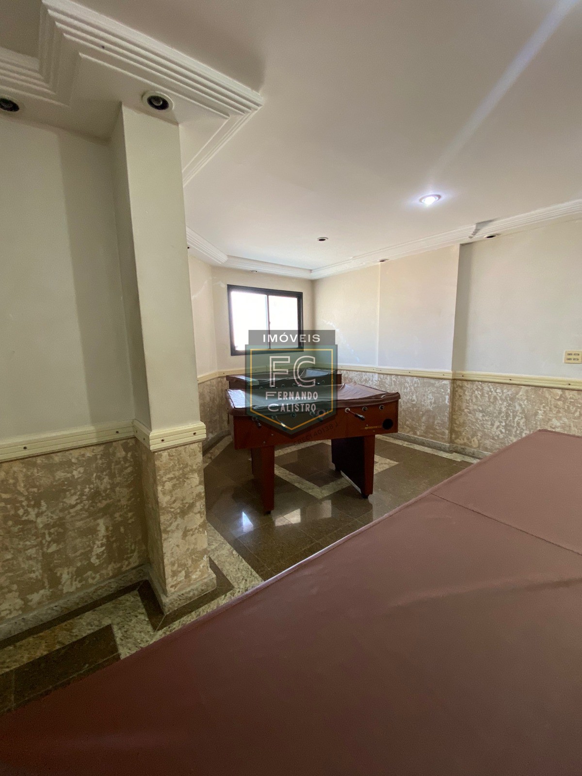 Apartamento alto padrão 1 dormitório, 57 m², varanda envidraçada c/ vista p/ o mar, 100 mts da praia, financiamento, permuta, vera cruz, mongaguá - sp