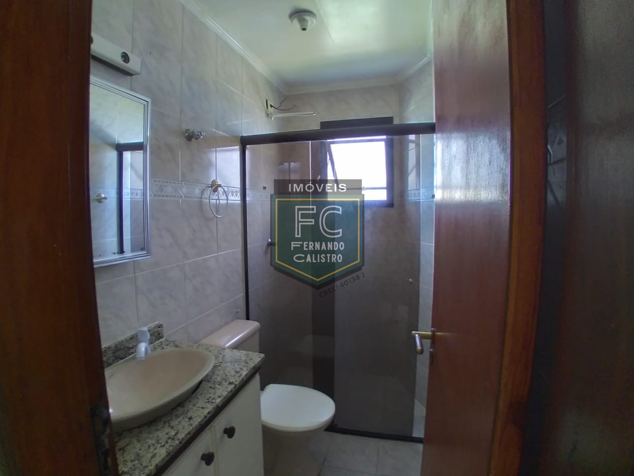 Apartamento alto padrão 1 dormitório, 57 m², varanda envidraçada c/ vista p/ o mar, 100 mts da praia, financiamento, permuta, vera cruz, mongaguá - sp