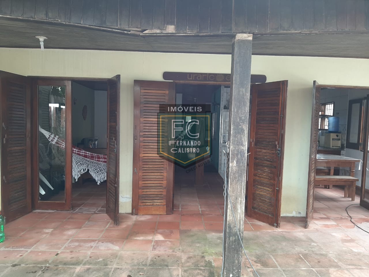 Casa térrea isolada 500m² á. Total, 3 dormitórios (2 suítes), edicula (1 suíte), área churrasqueira coberta, 4 vagas, v. Atlântica, mongaguá, sp