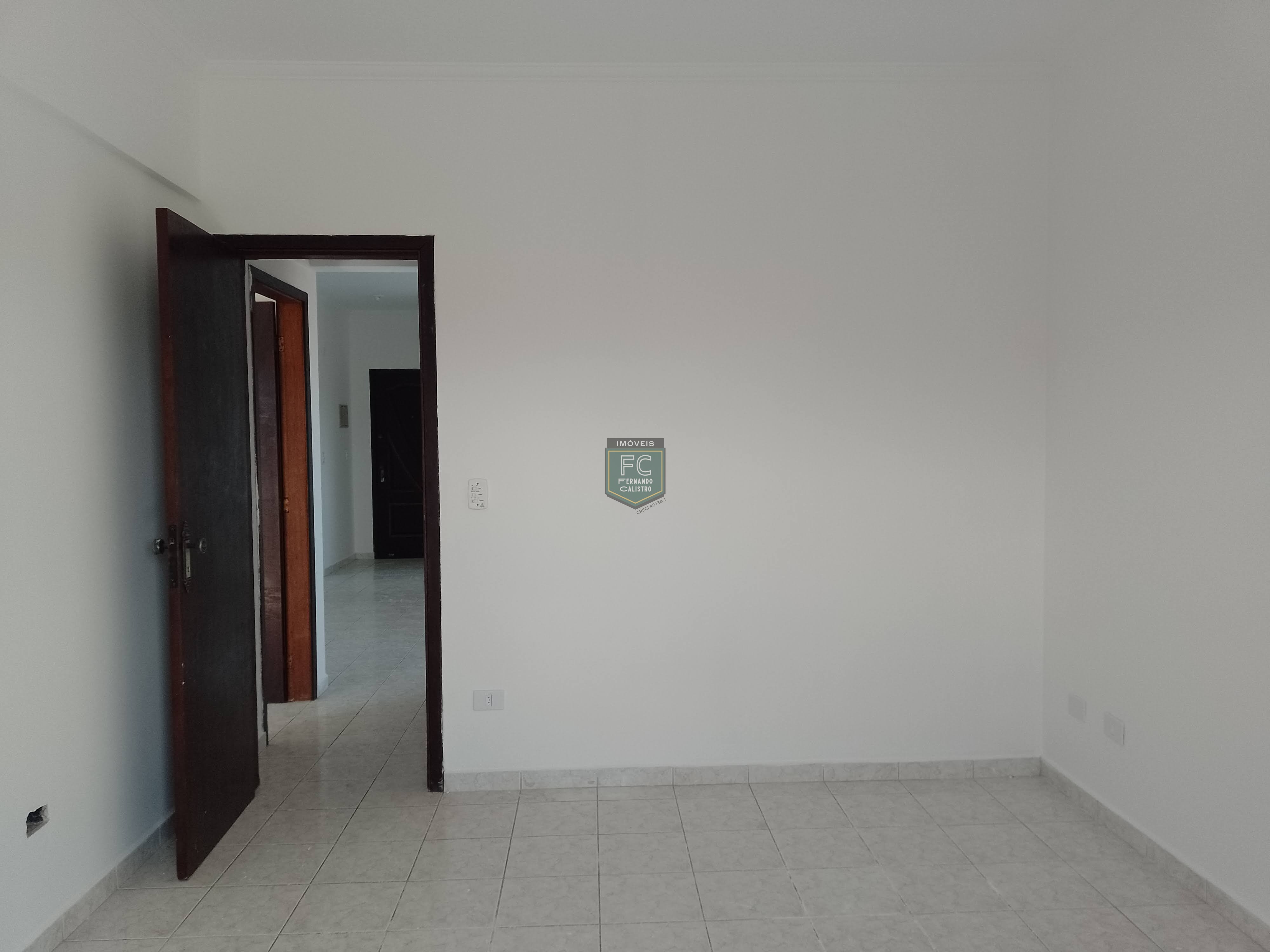 Apartamento 2 dormitórios (1 suíte) 73m², frente, 2 varandas, vista p/ o mar, elevador, 1 vaga, 100 mts da praia, pagamento facilitado, mongaguá sp