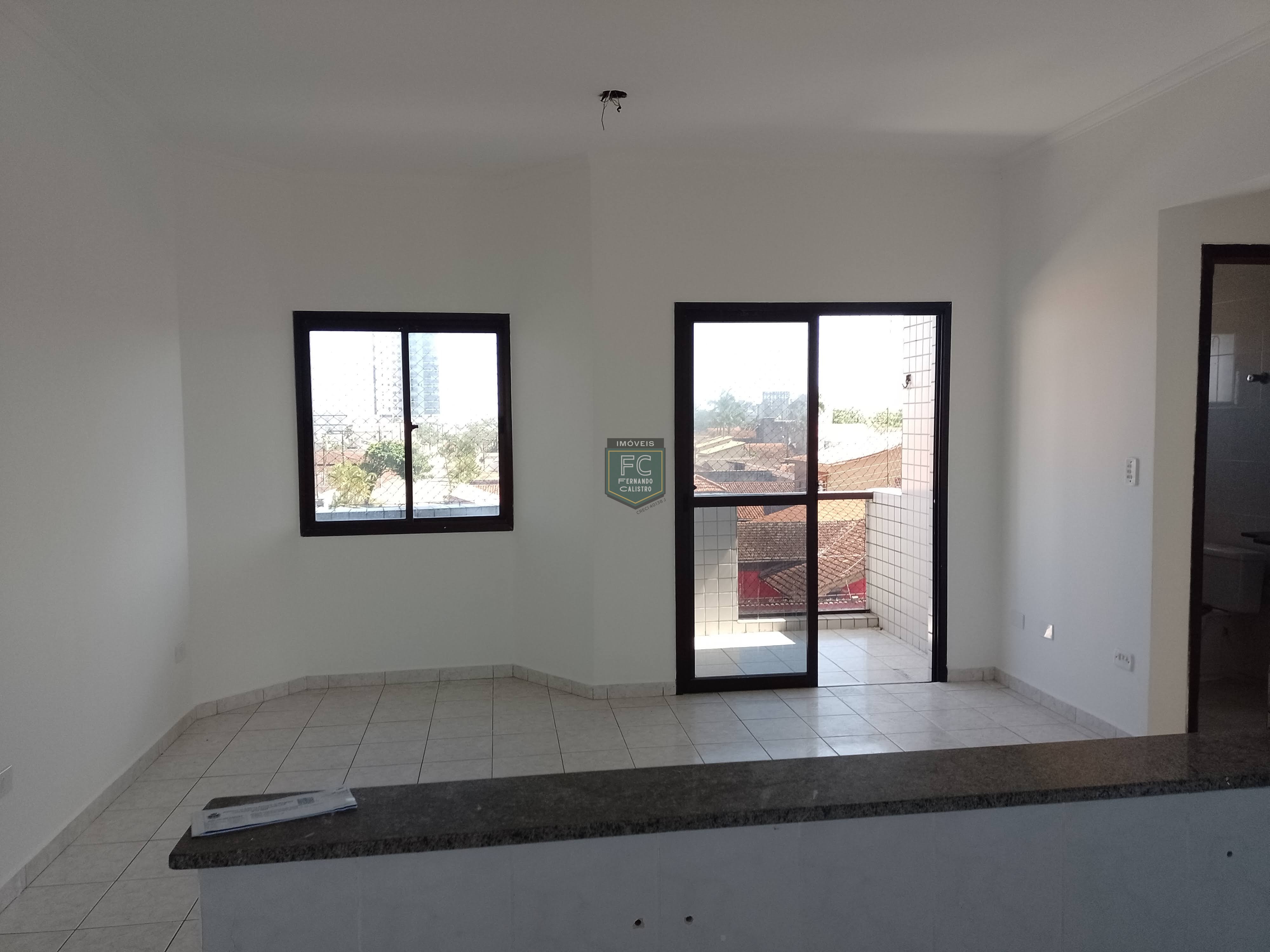 Apartamento 2 dormitórios (1 suíte) 73m², frente, 2 varandas