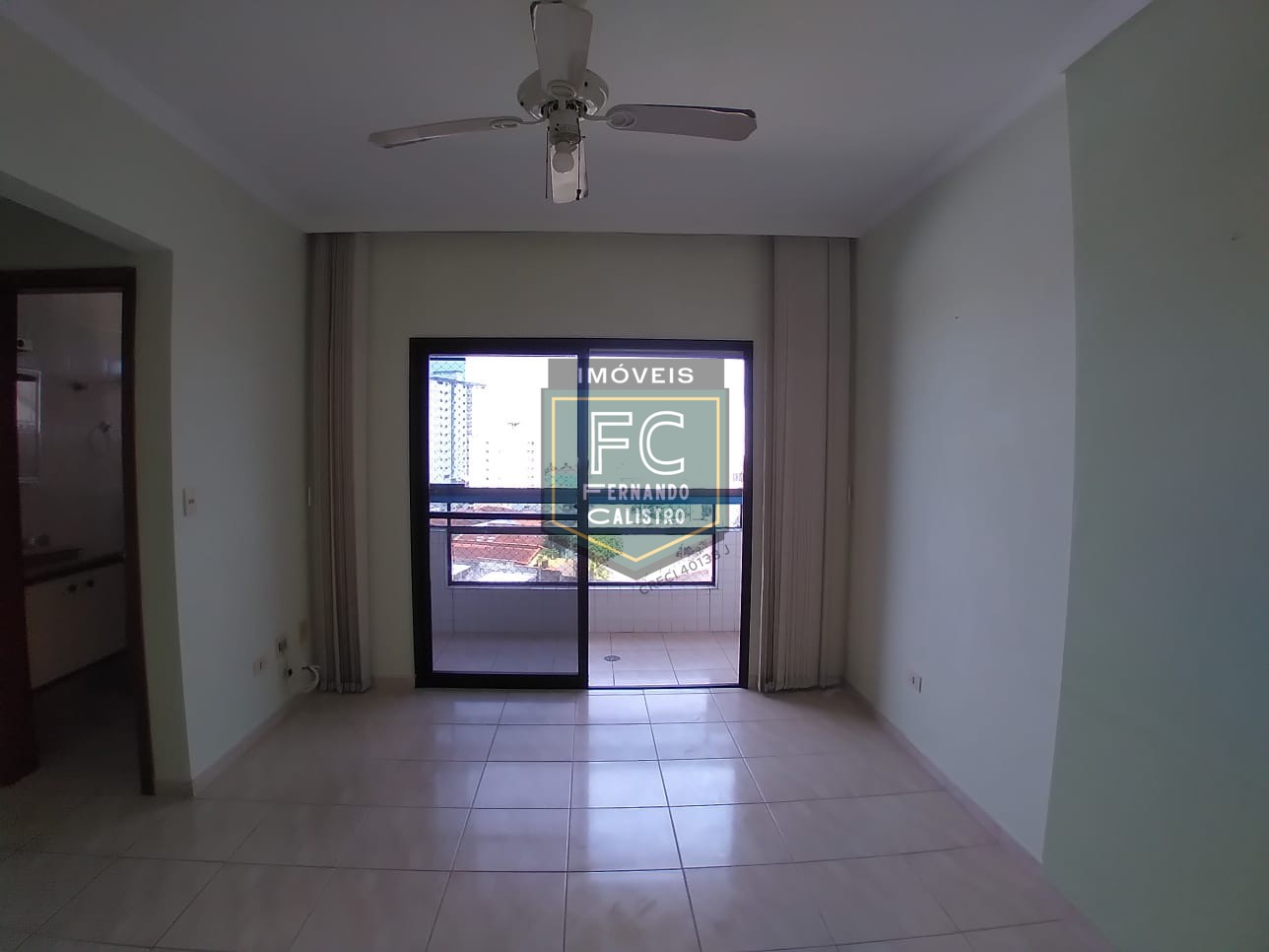 Apartamento alto padrão 1 dormitório, 57 m², varanda envidraçada c/ vista p/ o mar, 100 mts da praia, financiamento, permuta, vera cruz, mongaguá - sp