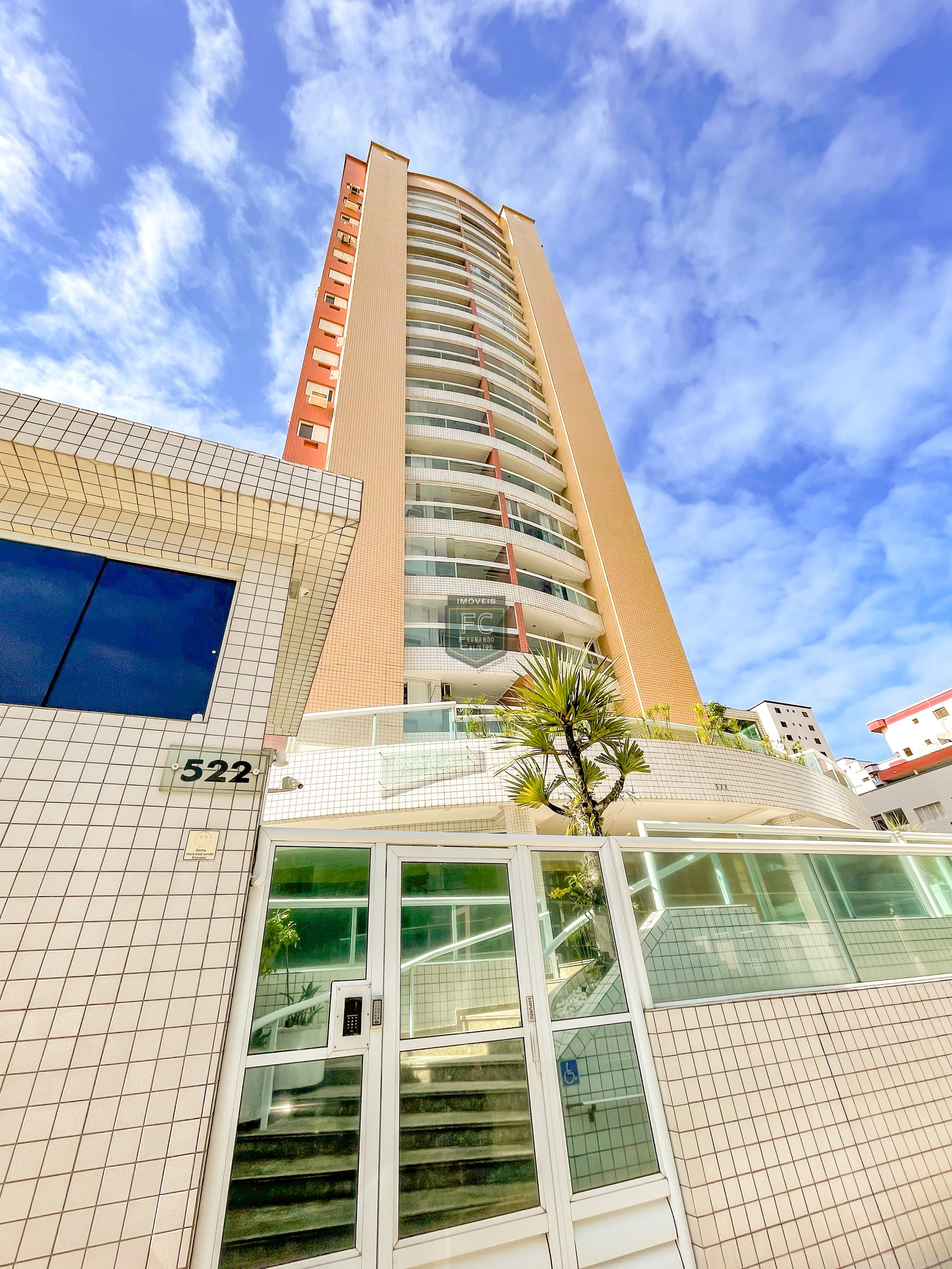 Apartamento 3 dormitórios (1 suíte) alto padrão pronto p/ morar, varanda gourmet c/ churrasqueira, lazer completo, canto do forte, praia grande/sp.