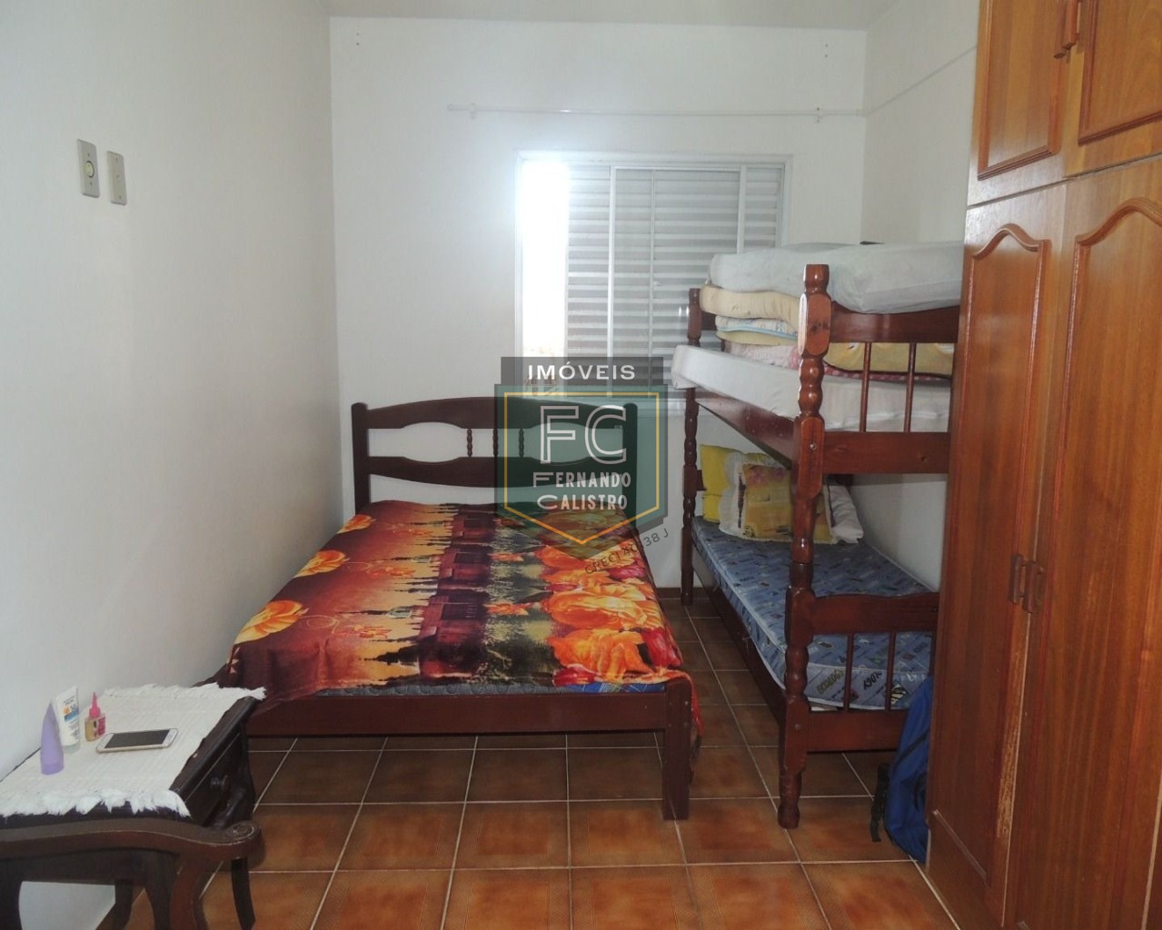 Apartamento 1 Dormitório Semi Mobiliado, 57 m², Elevador, 1 Vaga, Condomínio Frente Mar, Financia Bancário, V. Atlântica, Região Central, Mongaguá SP