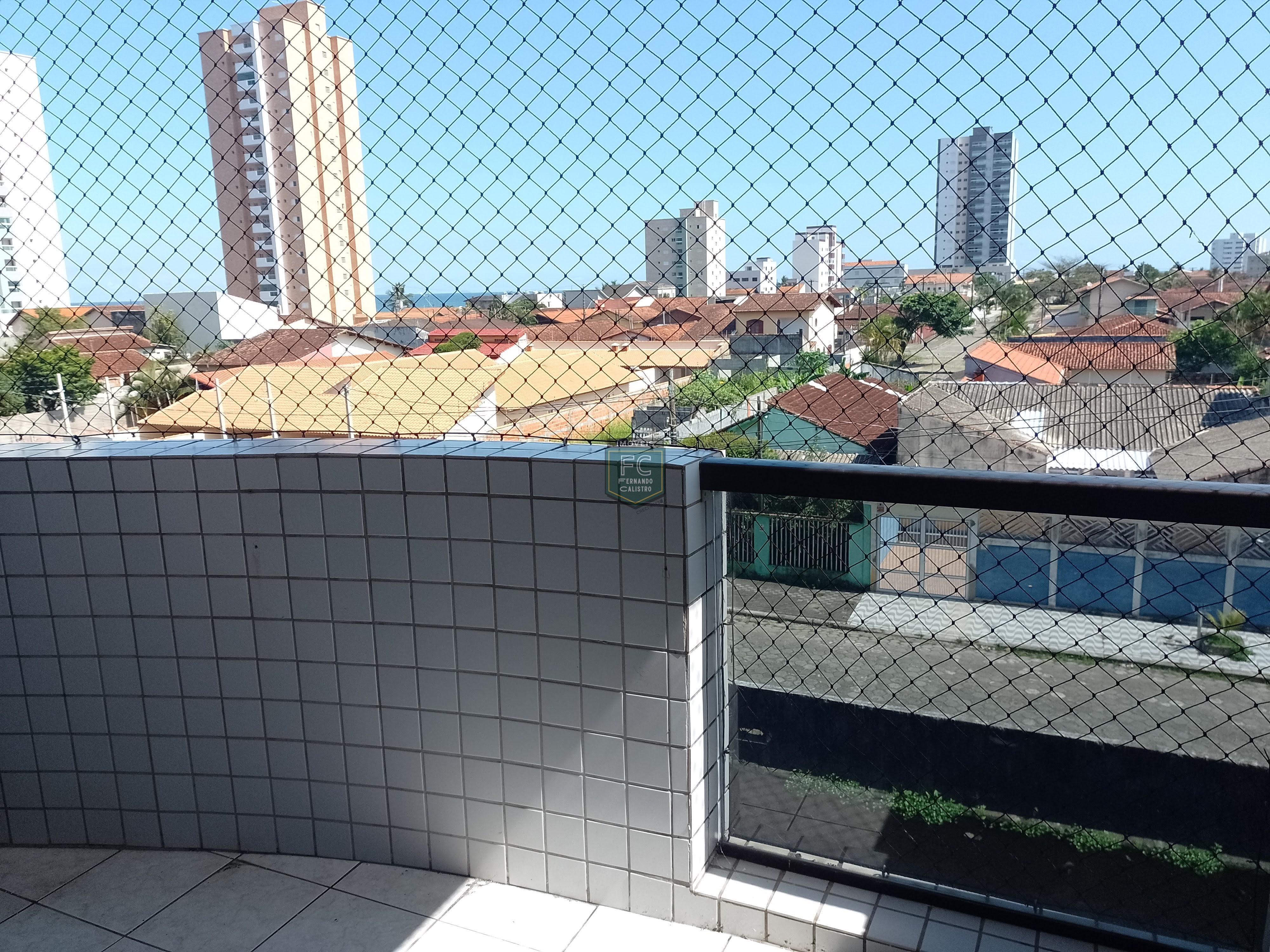 Apartamento 2 dormitórios (1 suíte) 73m², frente, 2 varandas