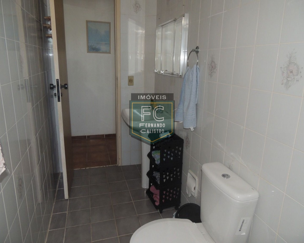 Apartamento 1 Dormitório Semi Mobiliado, 57 m², Elevador, 1 Vaga, Condomínio Frente Mar, Financia Bancário, V. Atlântica, Região Central, Mongaguá SP