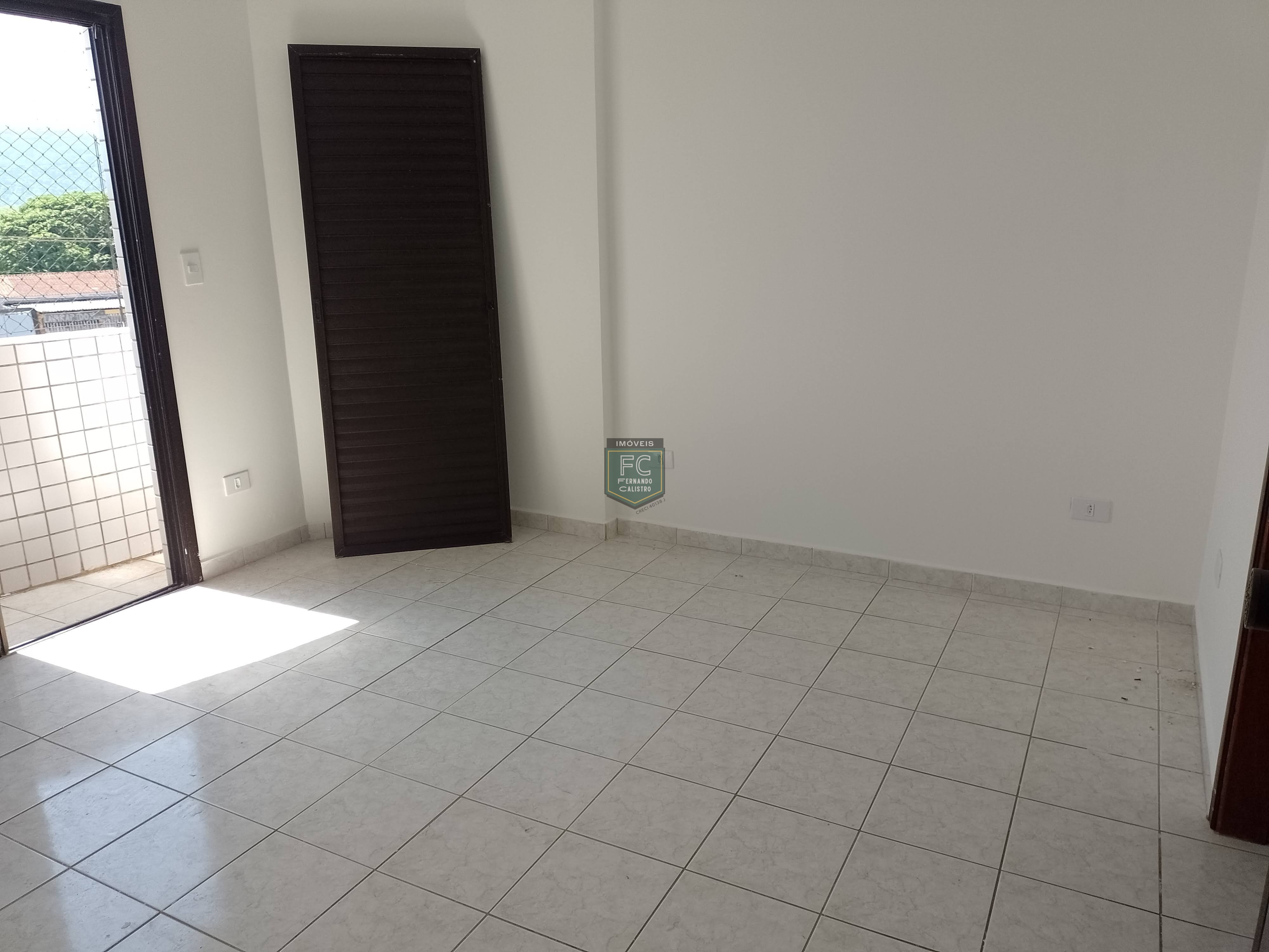 Apartamento 2 dormitórios (1 suíte) 73m², frente, 2 varandas, vista p/ o mar, elevador, 1 vaga, 100 mts da praia, pagamento facilitado, mongaguá sp