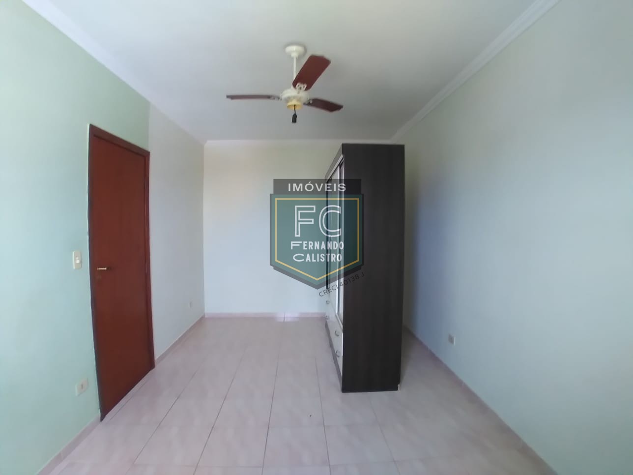 Apartamento alto padrão 1 dormitório, 57 m², varanda envidraçada c/ vista p/ o mar, 100 mts da praia, financiamento, permuta, vera cruz, mongaguá - sp