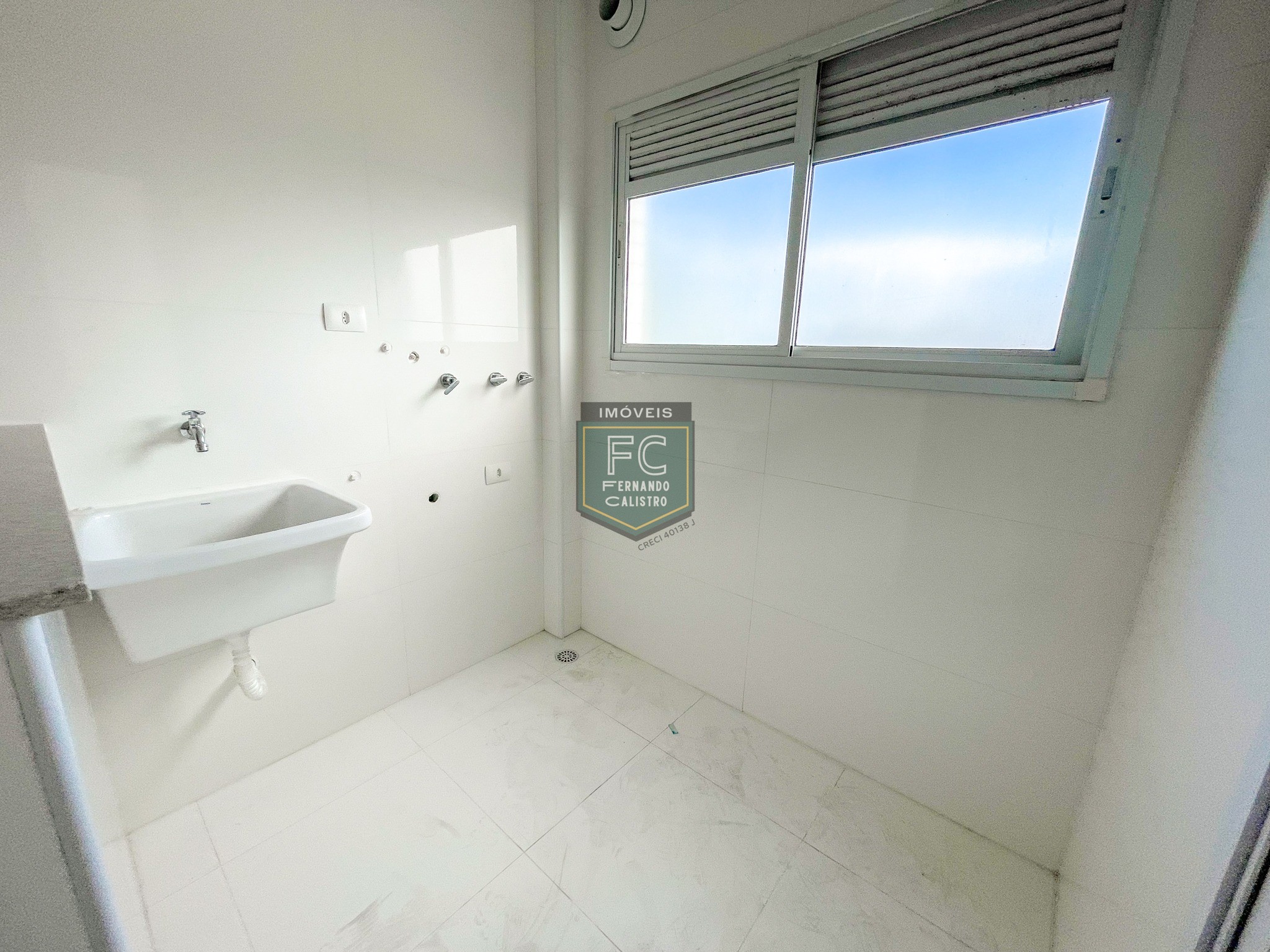 Maré di forti: apartamento altíssimo padrão c/ 3 dormitórios (2 suites), varanda c/ vista p/ o mar, lazer completo, canto do forte, praia grande, sp