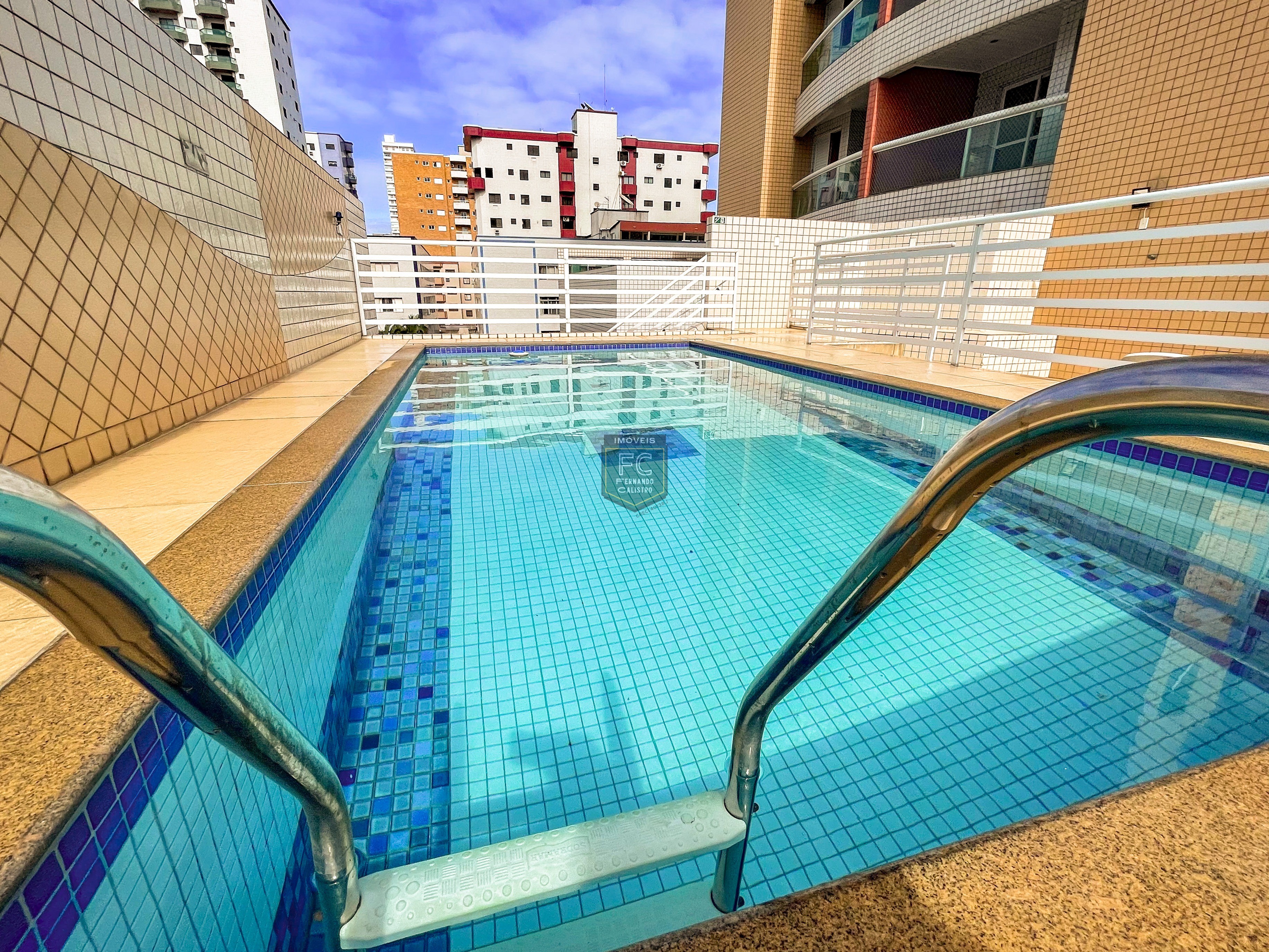 Apartamento 3 dormitórios (1 suíte) alto padrão pronto p/ morar, varanda gourmet c/ churrasqueira, lazer completo, canto do forte, praia grande/sp.