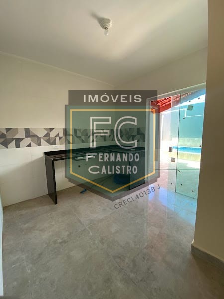 Sobrado novo 2 dormitórios (1 suíte c/ sacada), vista p/ o mar, piscina, área gourmet, 5 vagas, financiamento bancário, flórida mirim, mongaguá/sp