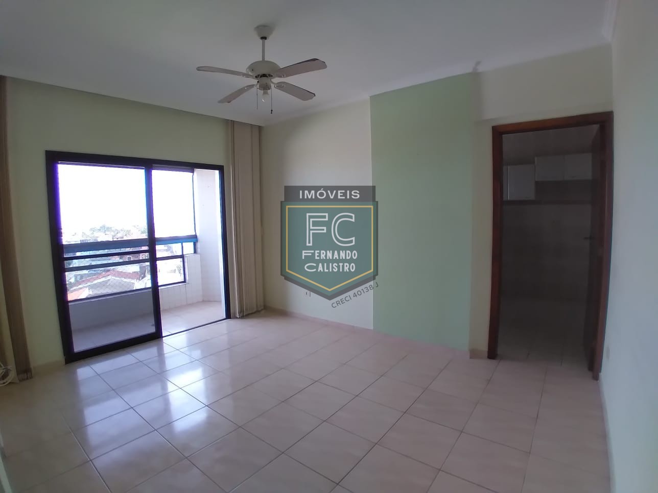 Apartamento alto padrão 1 dormitório, 57 m², varanda envidraçada c/ vista p/ o mar, 100 mts da praia, financiamento, permuta, vera cruz, mongaguá - sp