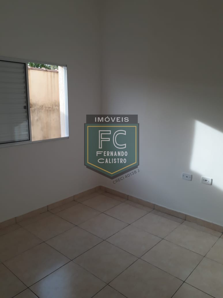 Casa térrea nova em condomínio fechado na praia, 2 dormitóri