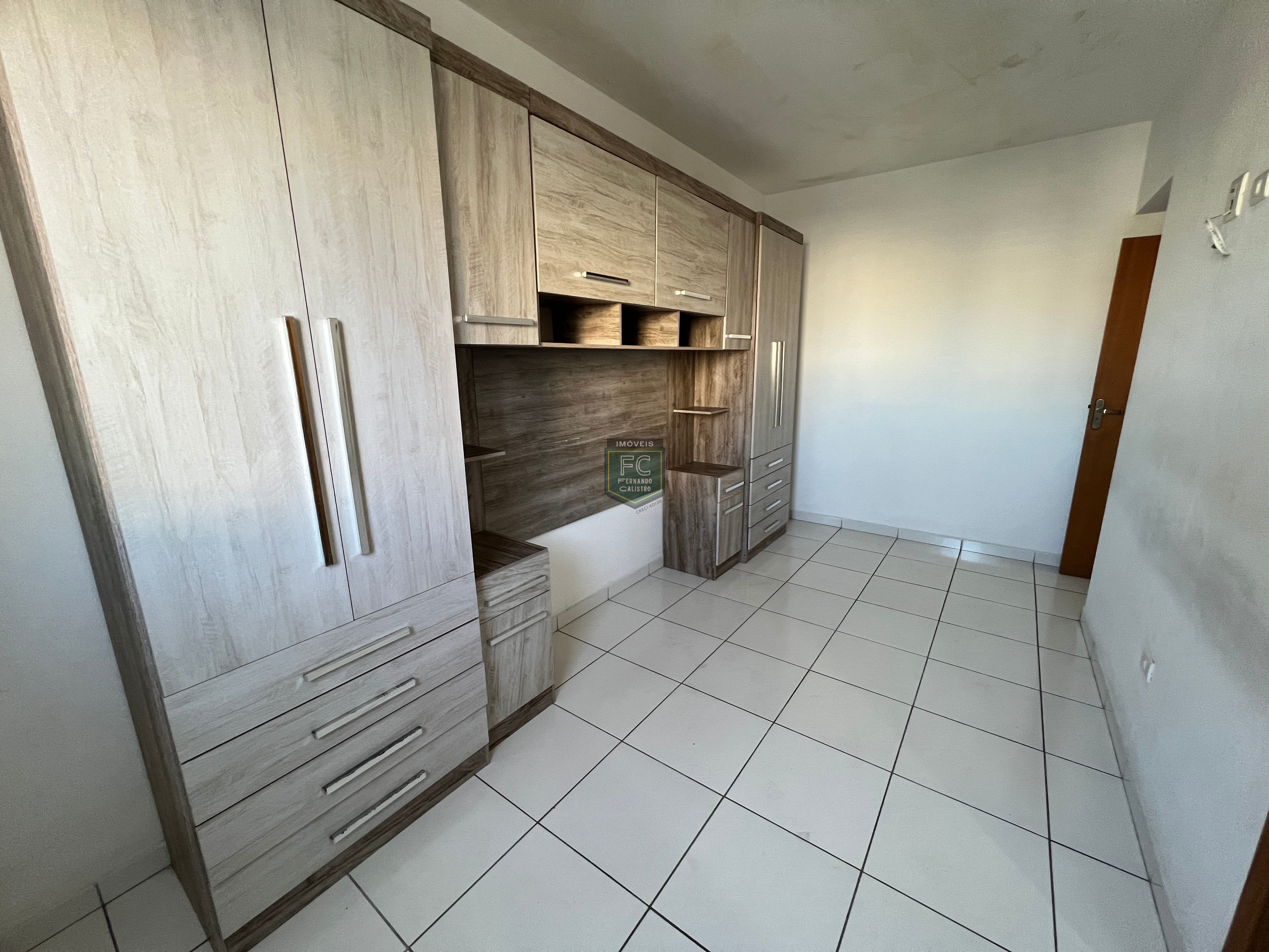 Apartamento alto padrão 2 dormitórios (1 suíte), varanda gou