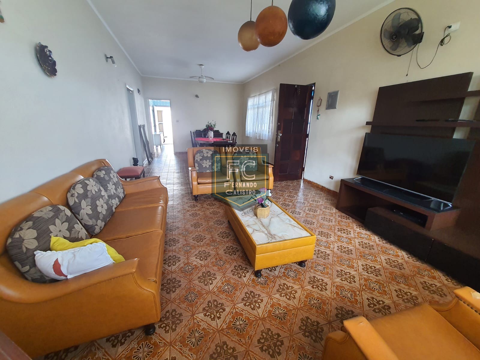 Casa lote inteiro 2 dormitórios edícula c/ sala, dormitório 