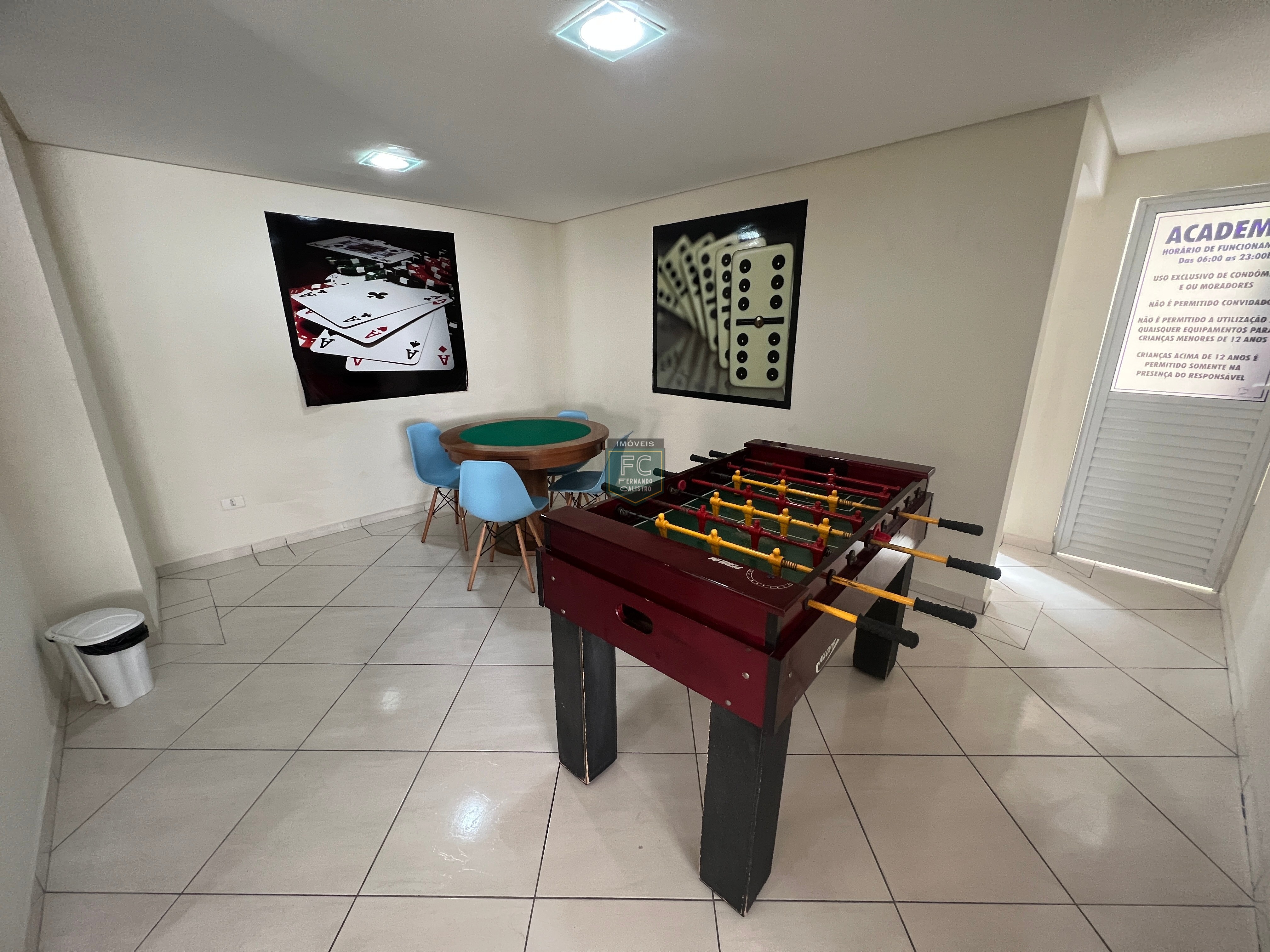 Apartamento Alto Padrão 2 Dormitórios (1 Suíte), Varanda Gourmet Envidraçada c/ Churrasqueira, Piscina, 700 mts Praia, Local Central, Guilhermina, PG