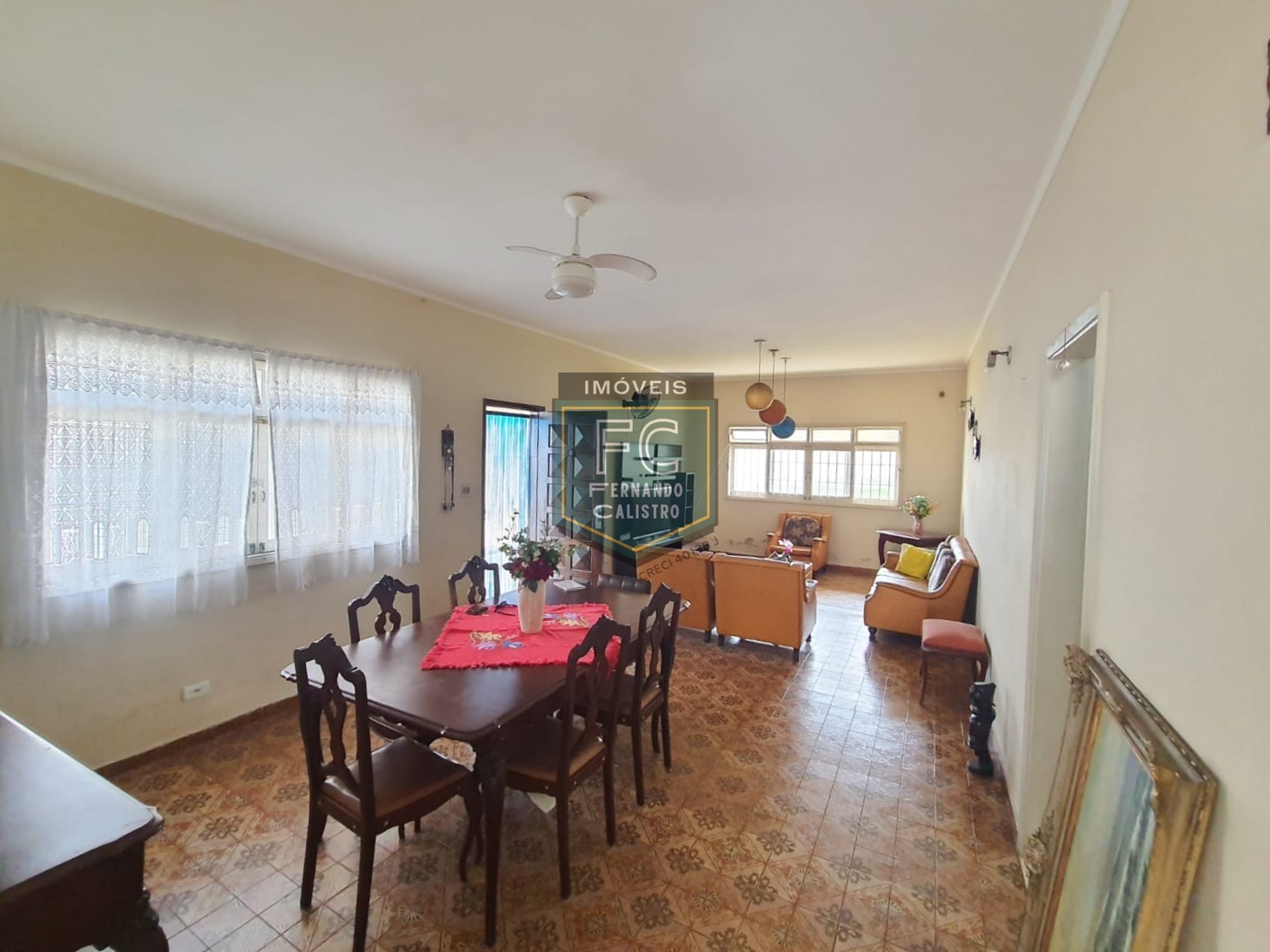 Casa lote inteiro 2 dormitórios edícula c/ sala, dormitório 
