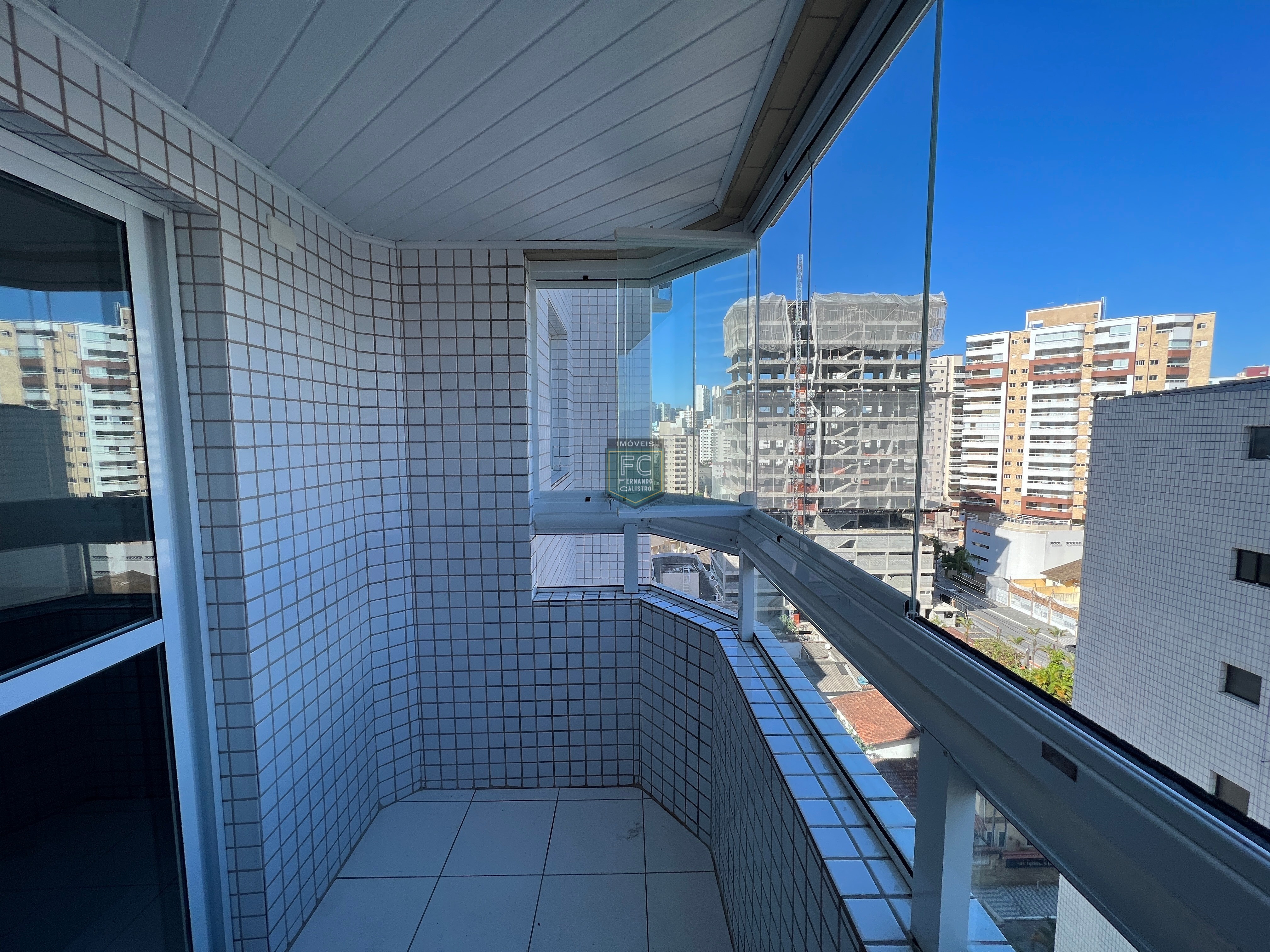 Apartamento alto padrão 2 dormitórios (1 suíte), varanda gou