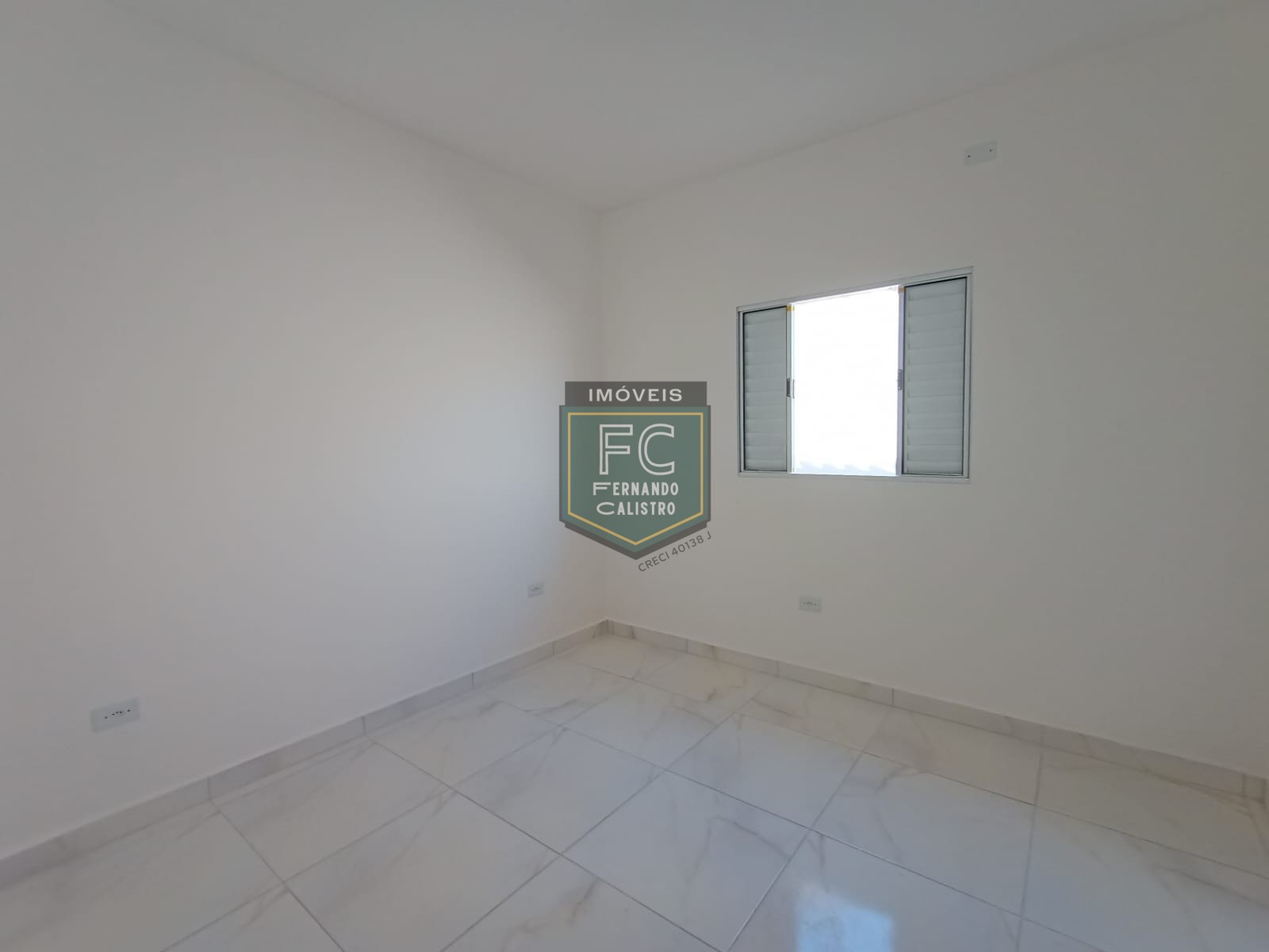 Casa térrea nova 2 dormitórios (suíte), piscina, espaço gour