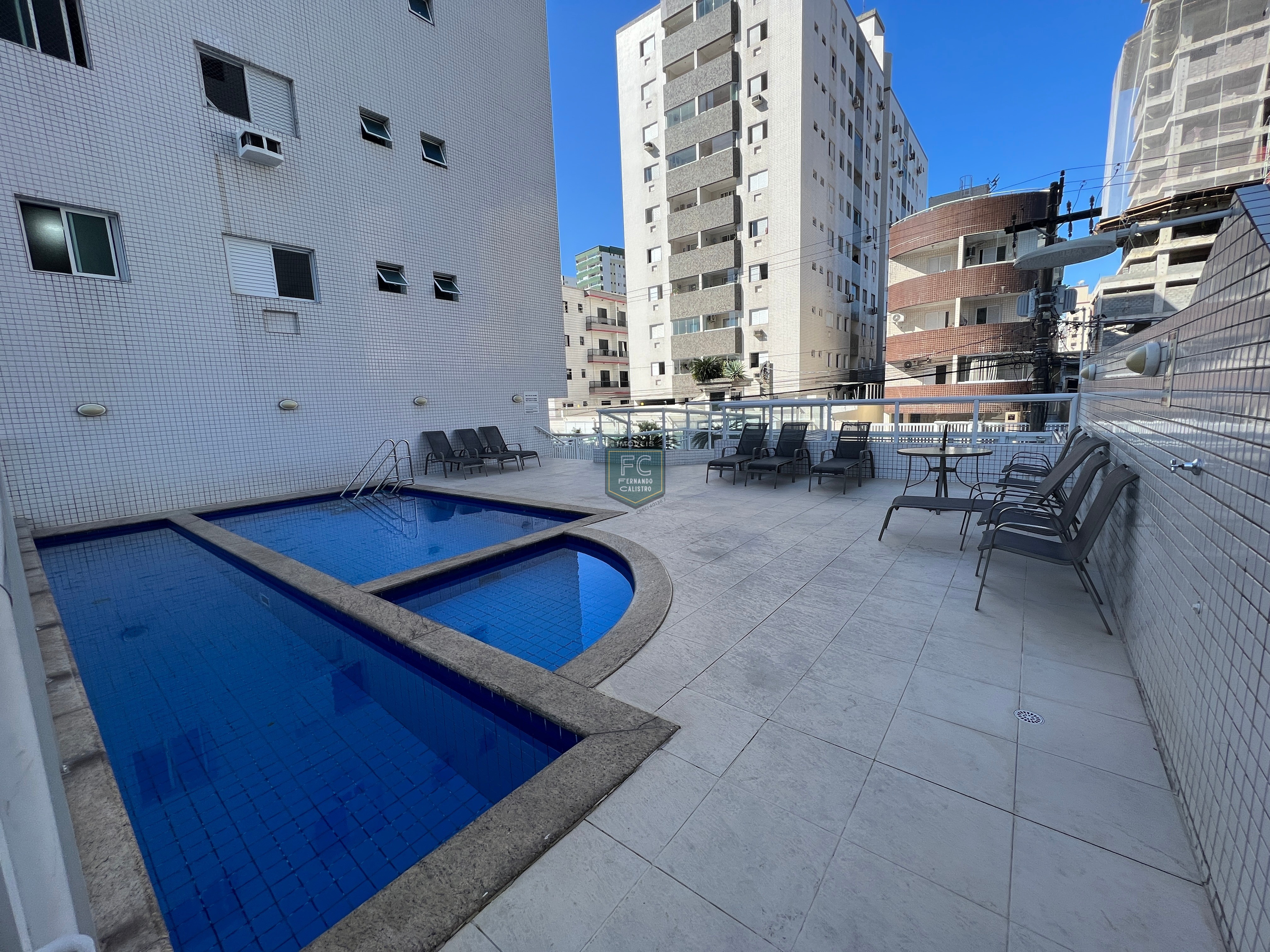 Apartamento alto padrão 2 dormitórios (1 suíte), varanda gou