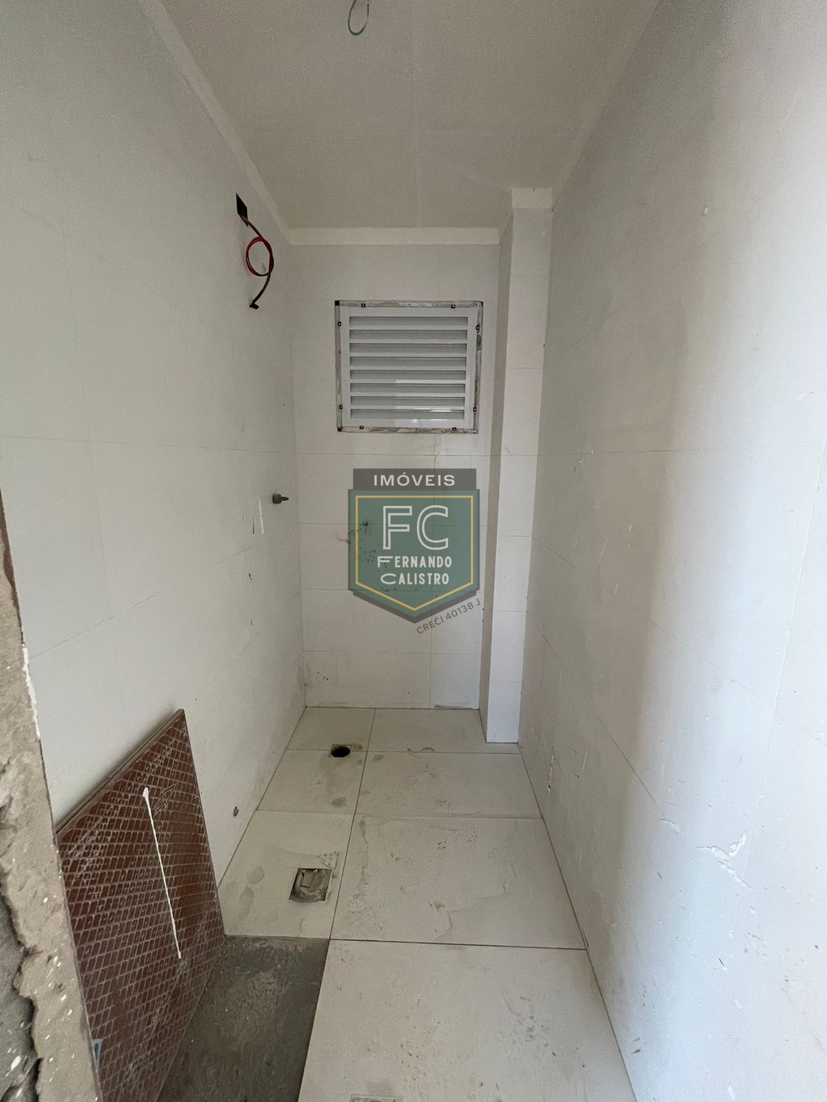 Apartamento alto padrão 2 dormitórios (1 suites), varanda gourmet c/ vista mar, lazer completo, 2 vagas, quadra da praia, guilhermina, praia grande/sp
