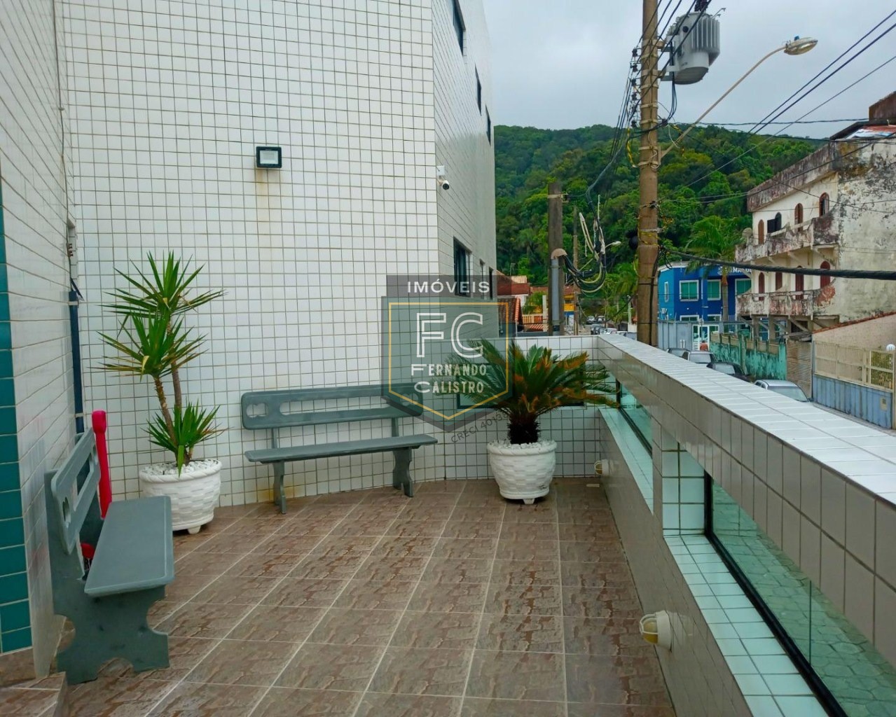 Locação definitiva: apartamento alto padrão 2 dormitórios (1 suíte) c/ vista p/ o mar, 75m², lazer completo frente mar, centro histórico, mongaguá sp