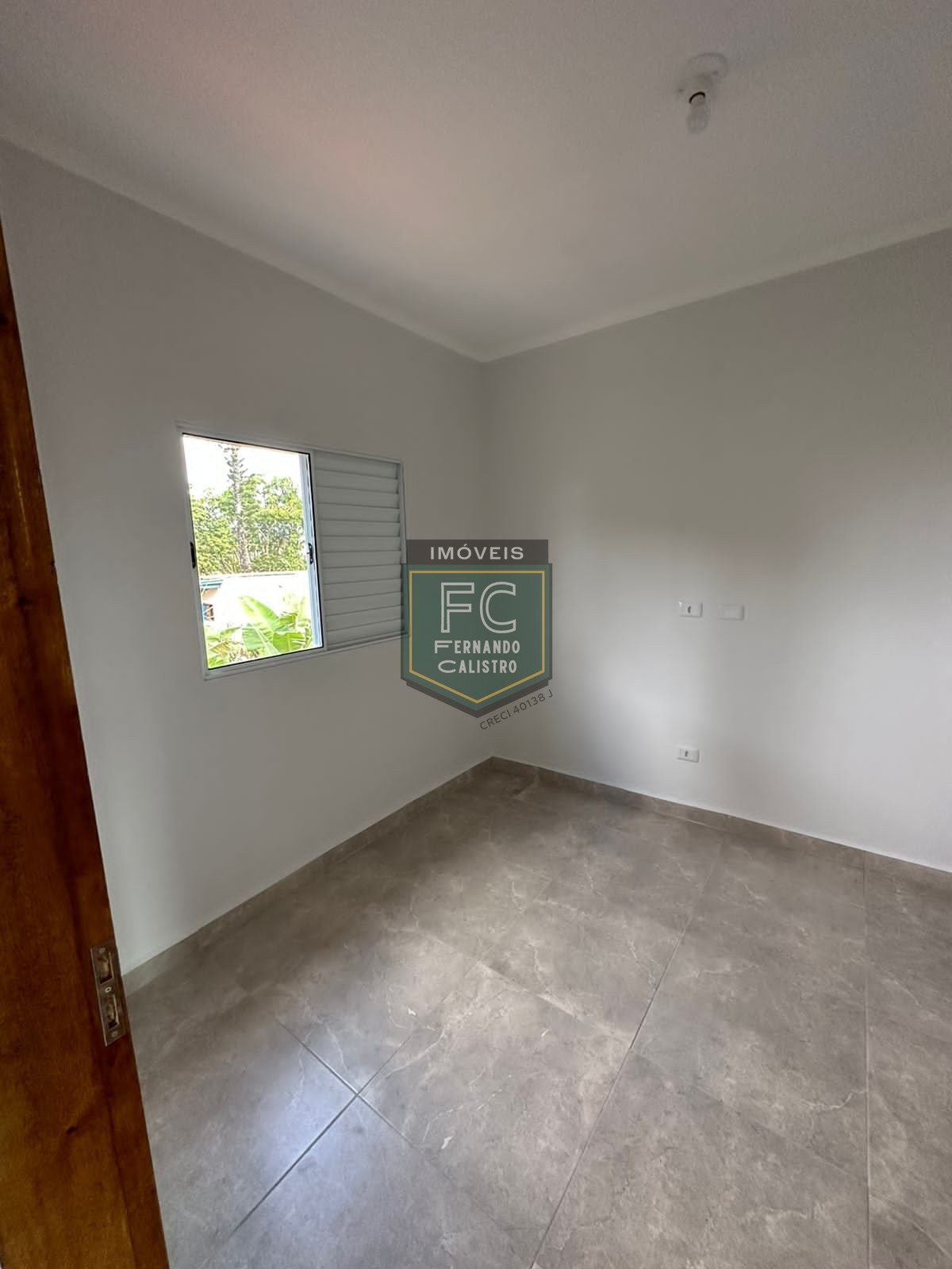 Sobrados Novos 2 Dormitórios (2 Suítes), Condomínio Fechado, Quintal c/ Piscina e Churrasqueira, Financia Banco, Lado Praia, Cibratel II, Itanhaém SP