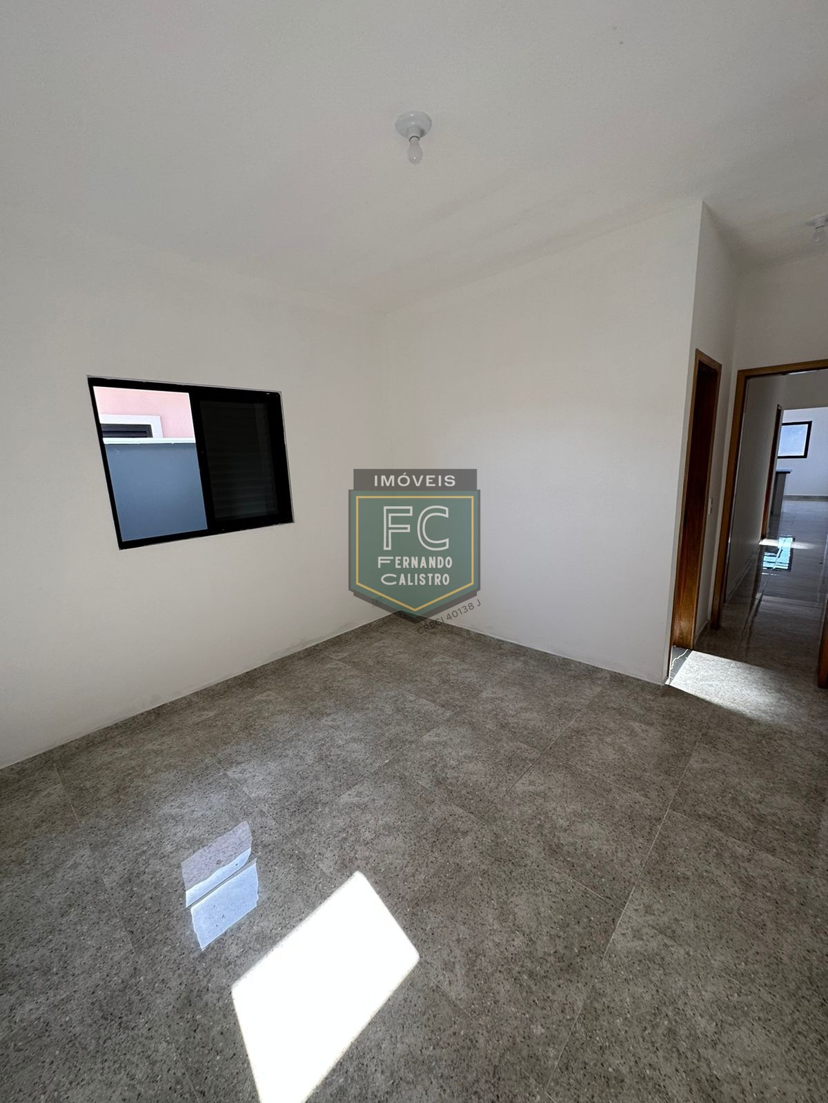 Casas novas prontas para morar, 2 dormitórios (1 suíte), quintal c/ piscina, área gourmet c/ churrasqueira, 2 vagas, 750 mts da praia, itanhaém - sp