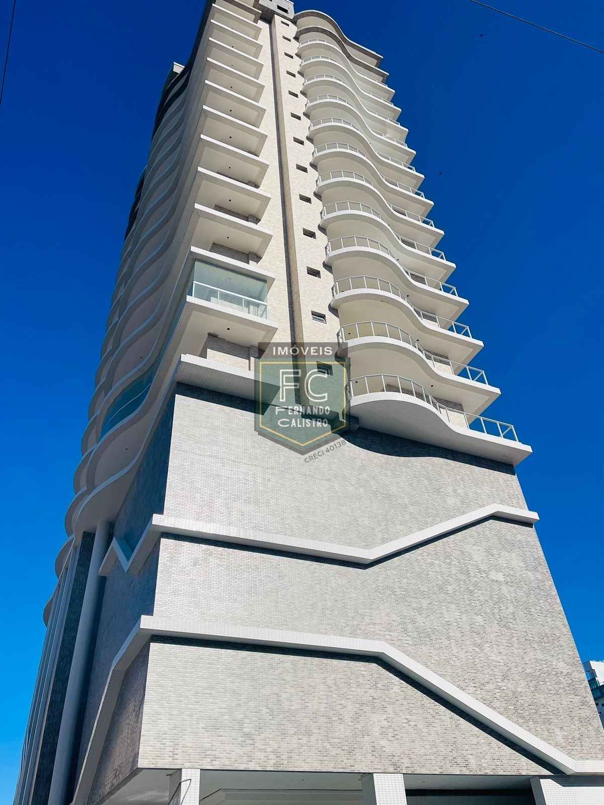 Apartamento alto padrão 3 dormitórios (3 suítes), varanda go
