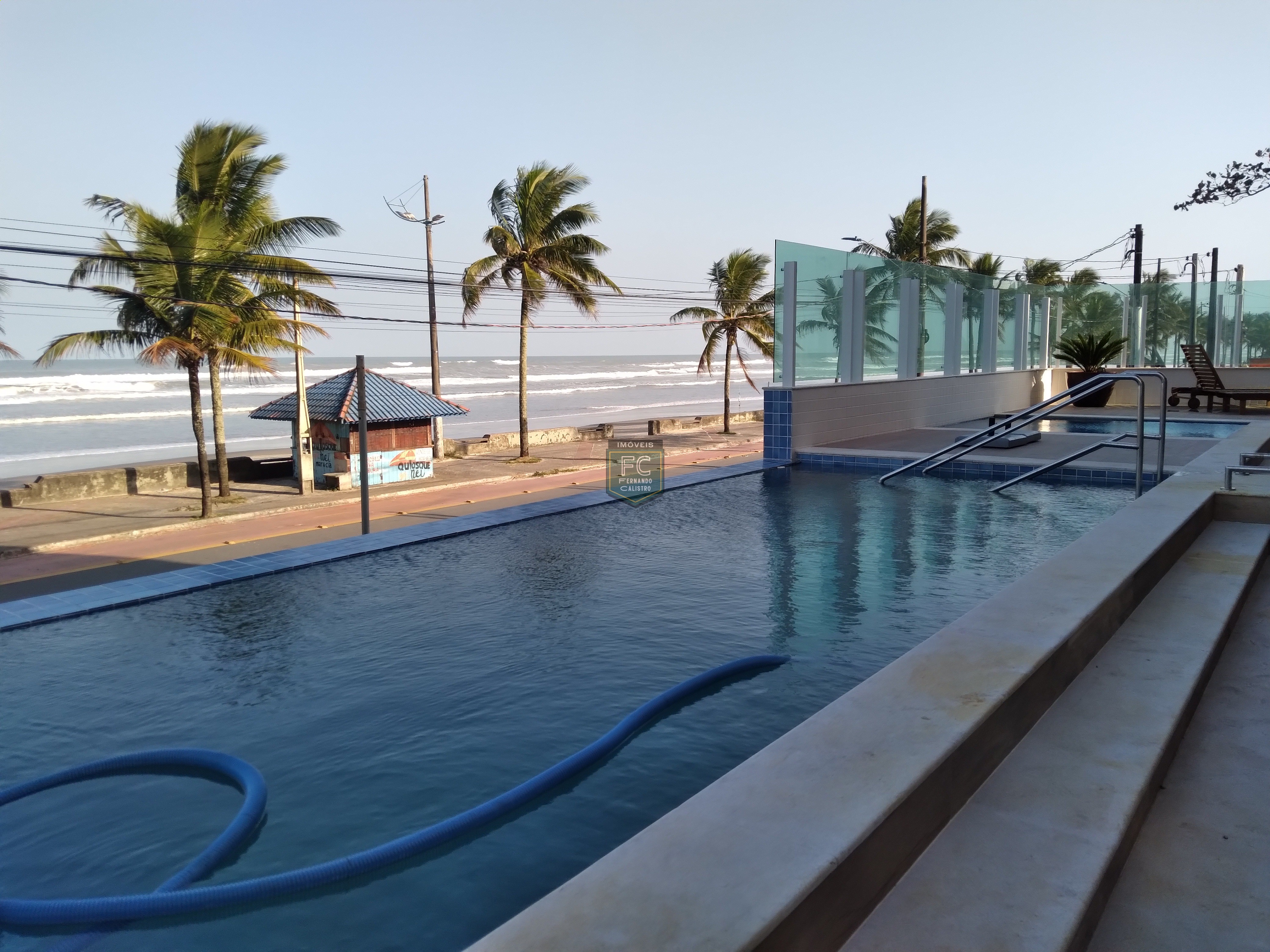 Apartamentos 2 dormitórios (1 suíte), varanda gourmet c/ vista p/ o mar, condomínio lazer completo frente ao mar, vila atlantica, mongaguá - sp