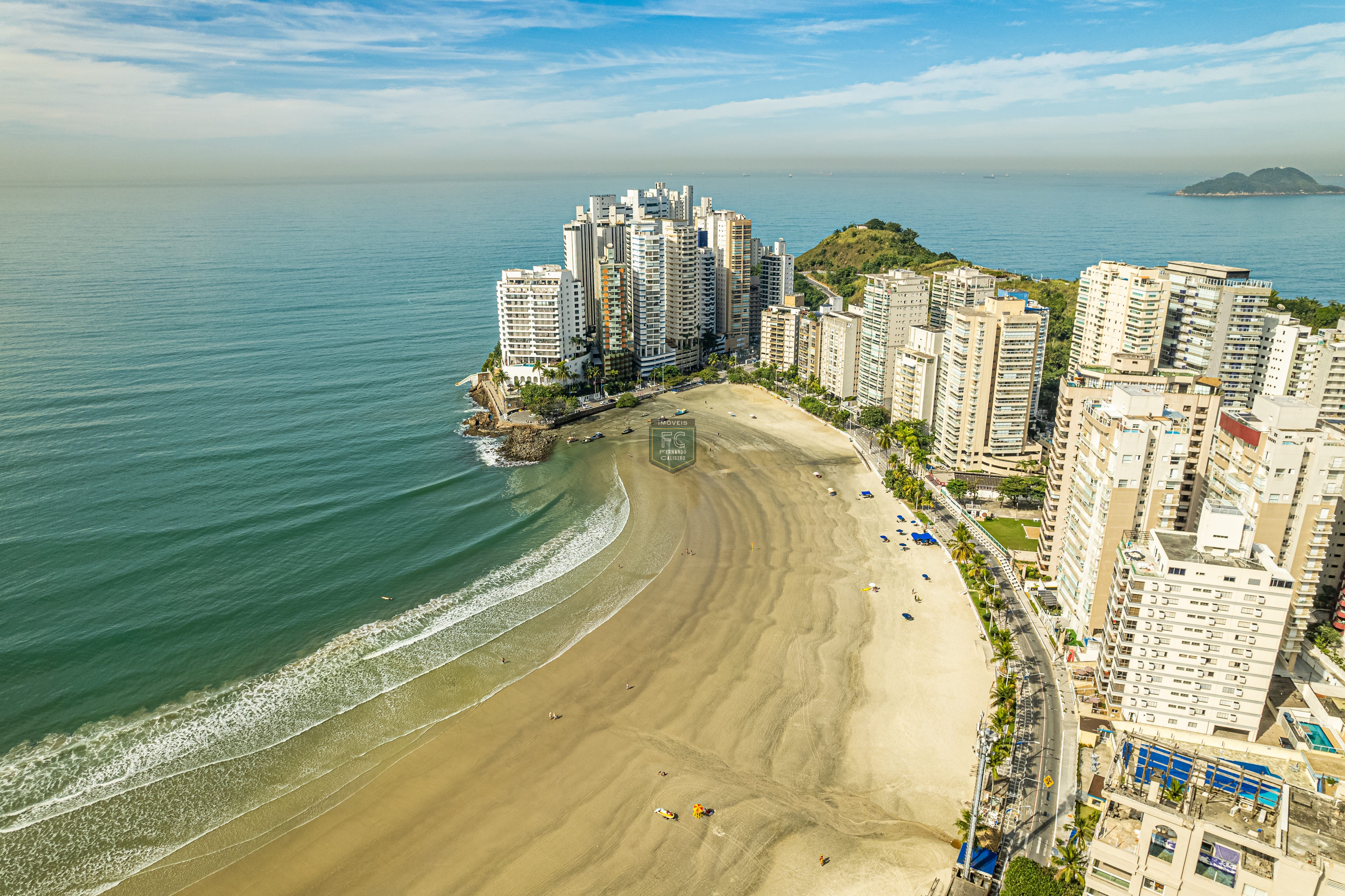 Investimento guarujá: apartamento alto padrão 2 dormitórios (1 suíte), varanda gourmet, 2 vagas, lazer de clube, financ. Direto, v. Alzira, guarujá sp