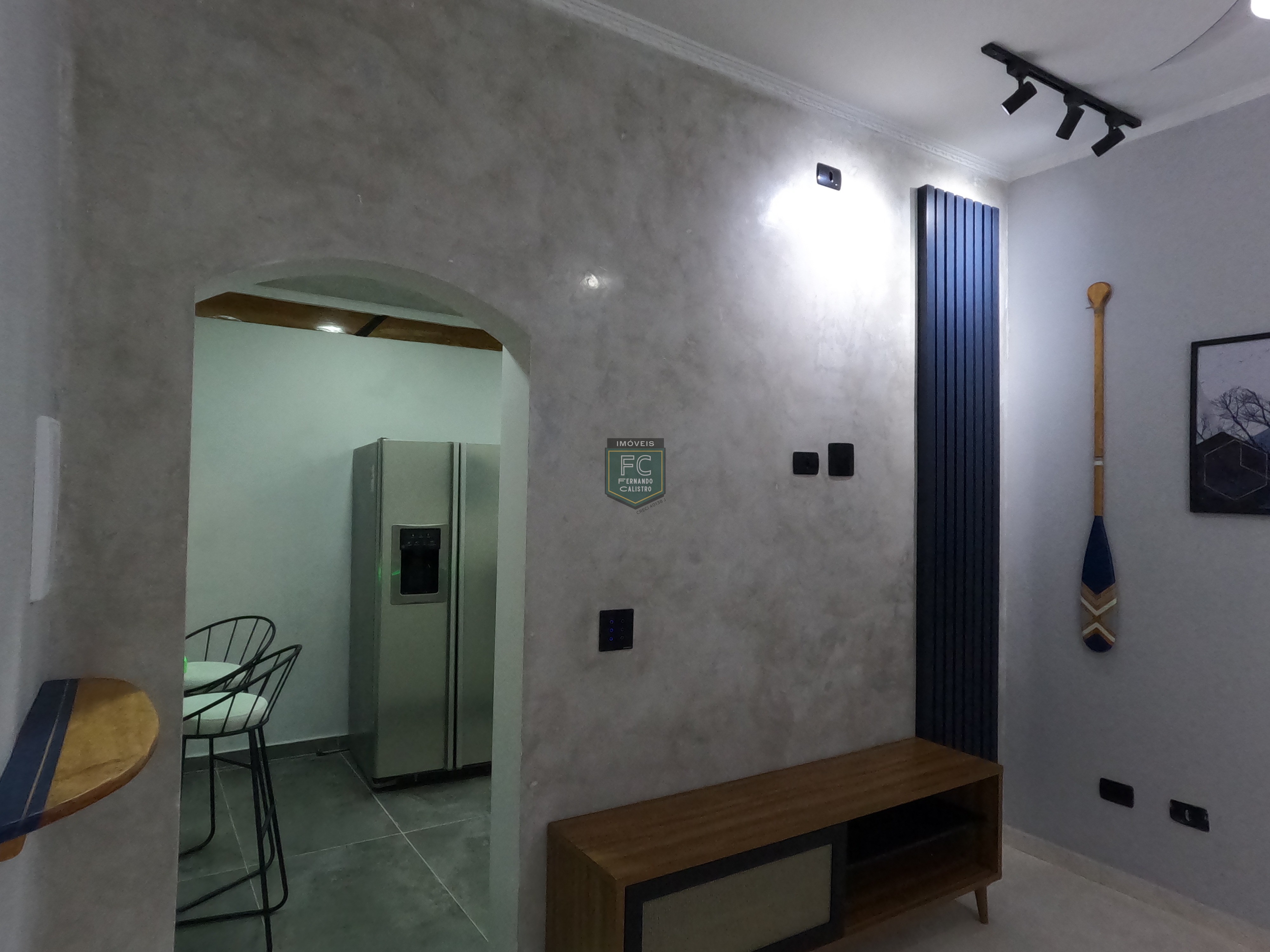 Casa Térrea de Esquina em Frente ao Mar, 3 Dormitórios (1 Suíte) Reformada, Piscina, Espaço p/ Churrasqueira, 3 Vagas, Jd. Imperador, Praia Grande SP