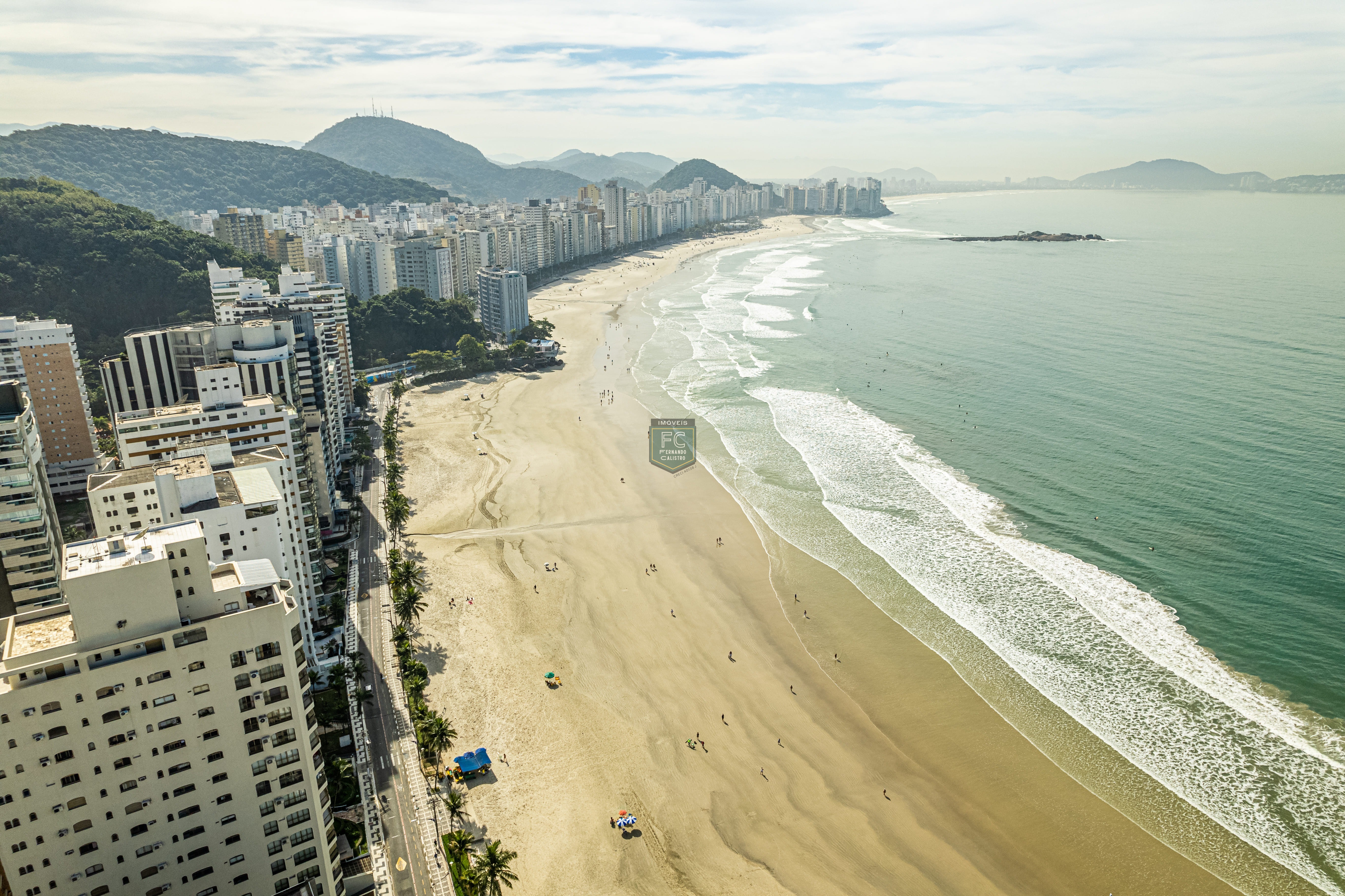 Investimento guarujá: apartamento alto padrão 3 dormitórios (1 suíte), varanda gourmet, 2 vagas, lazer de clube, financ. Direto, v. Alzira, guarujá sp