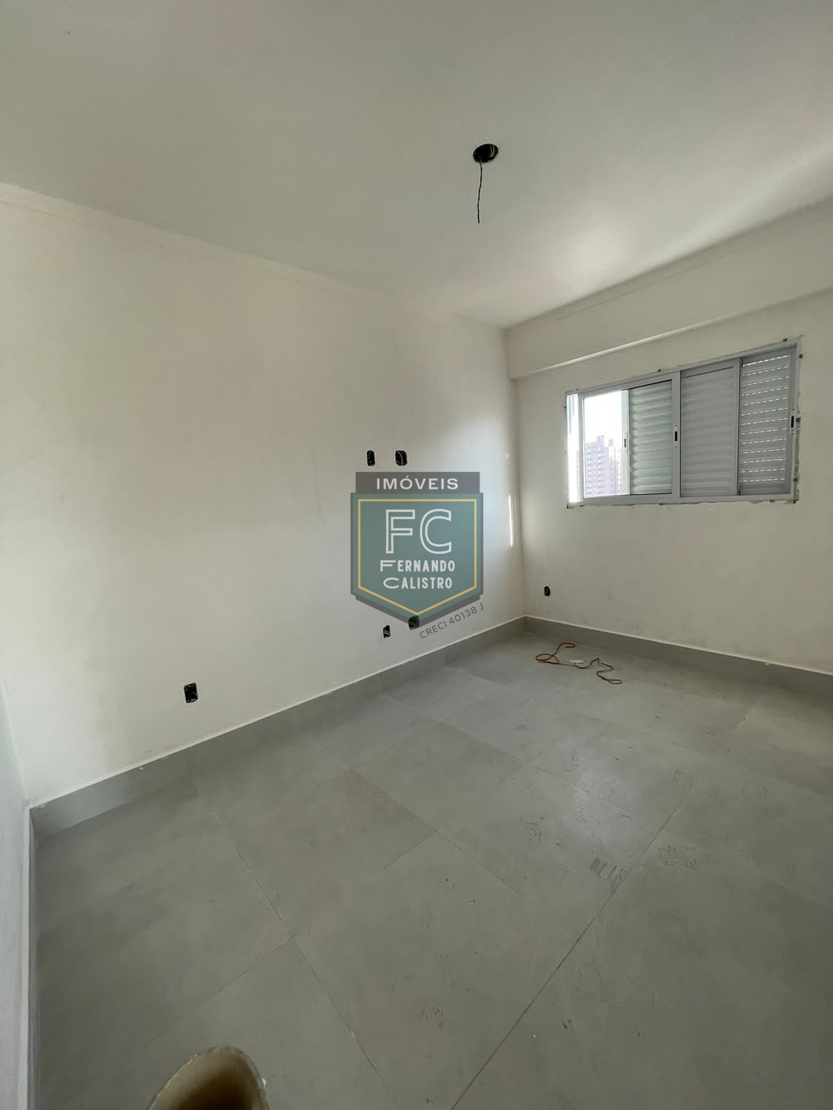 Apartamento alto padrão 2 dormitórios (1 suites), varanda gourmet c/ vista mar, lazer completo, 2 vagas, quadra da praia, guilhermina, praia grande/sp