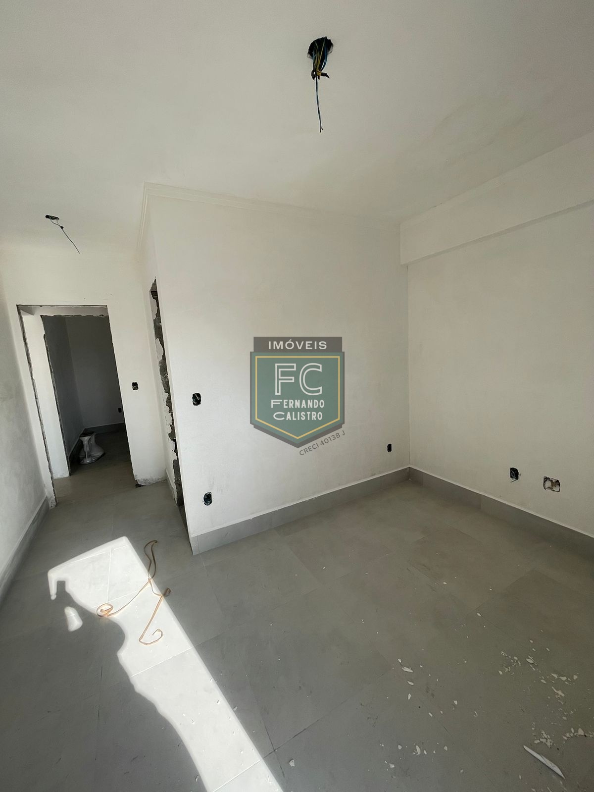 Apartamento alto padrão 2 dormitórios (1 suites), varanda gourmet c/ vista mar, lazer completo, 2 vagas, quadra da praia, guilhermina, praia grande/sp