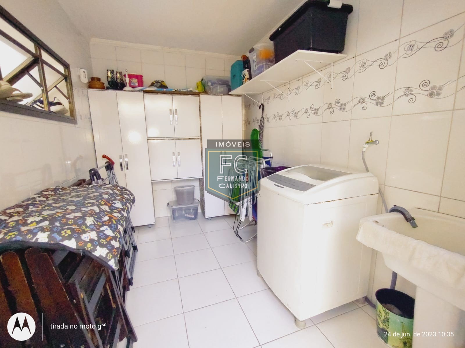 Casa Térrea 3 Dormitórios (1 Suíte) de Esquina Modernizada, Móveis Planejados, Piscina, Espaço Gourmet c/ Churrasqueira, V. Assunção, Praia Grande SP