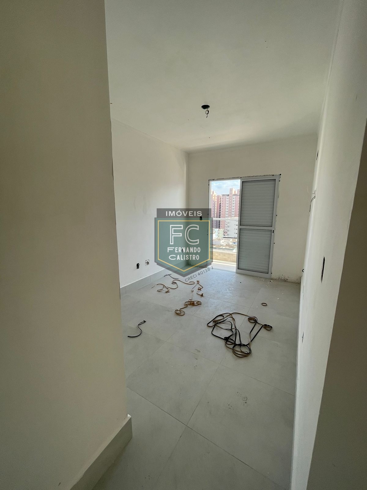 Apartamento alto padrão 2 dormitórios (1 suites), varanda gourmet c/ vista mar, lazer completo, 2 vagas, quadra da praia, guilhermina, praia grande/sp