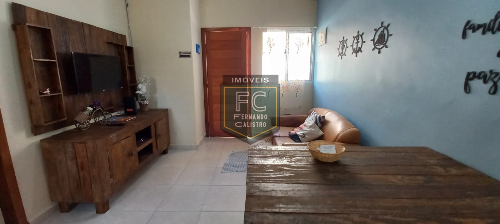 Casa térrea na praia em condomínio fechado, mobiliada, 2 dor