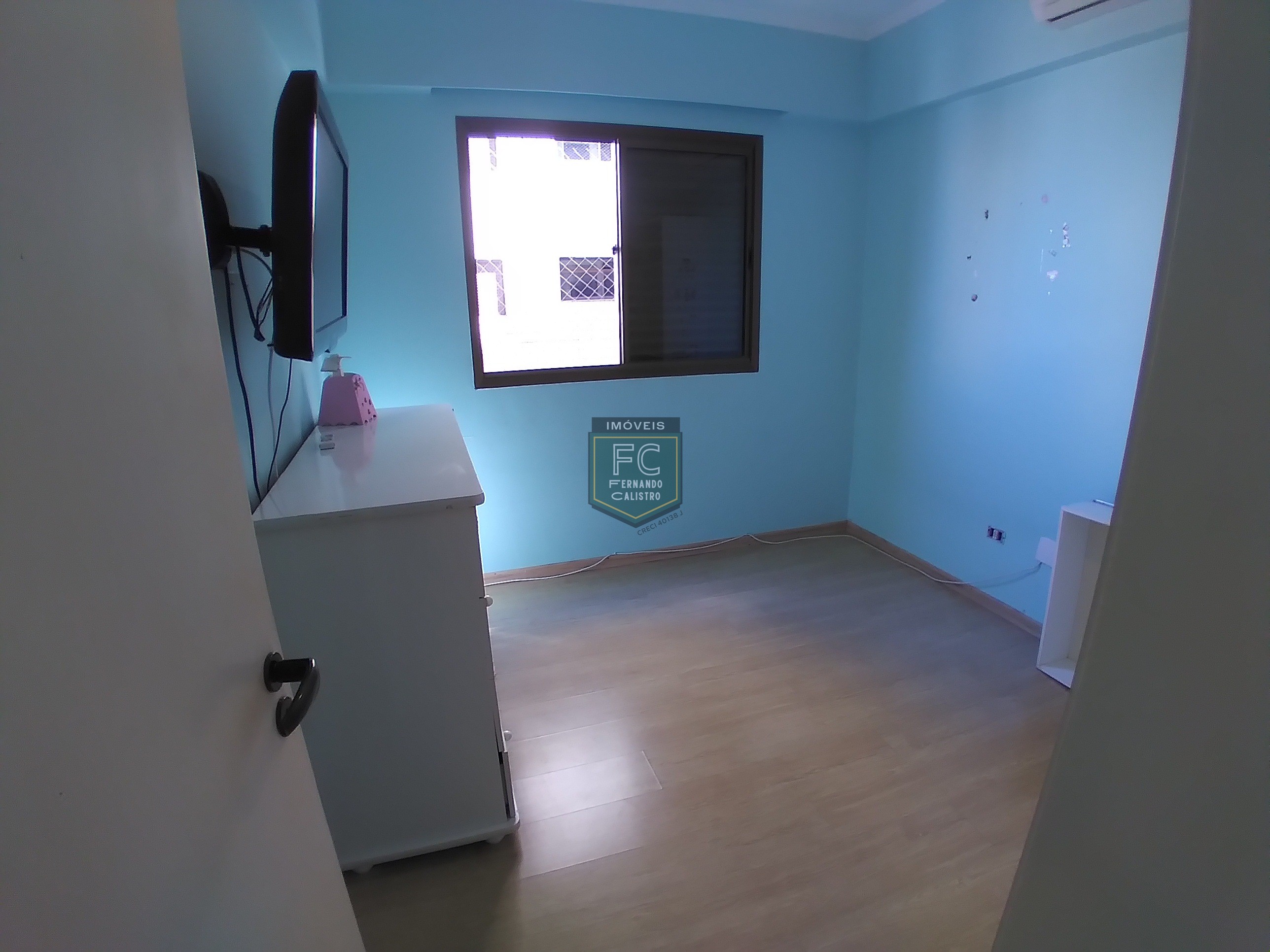 Apartamento 3 Dormitórios (1 Suíte) Frente, Varanda Envidraçada c/ Vista Mar, Móveis Planejados, Condomínio Clube de Luxo, Local Nobre, Mongaguá SP