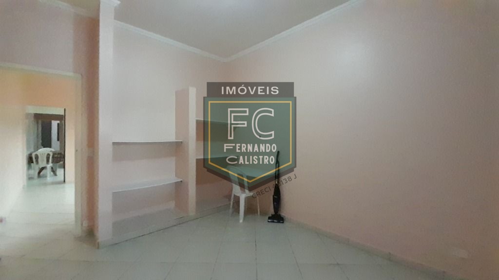 Casa térrea reformada 2 dormitórios edícula c/ wc, quintal c