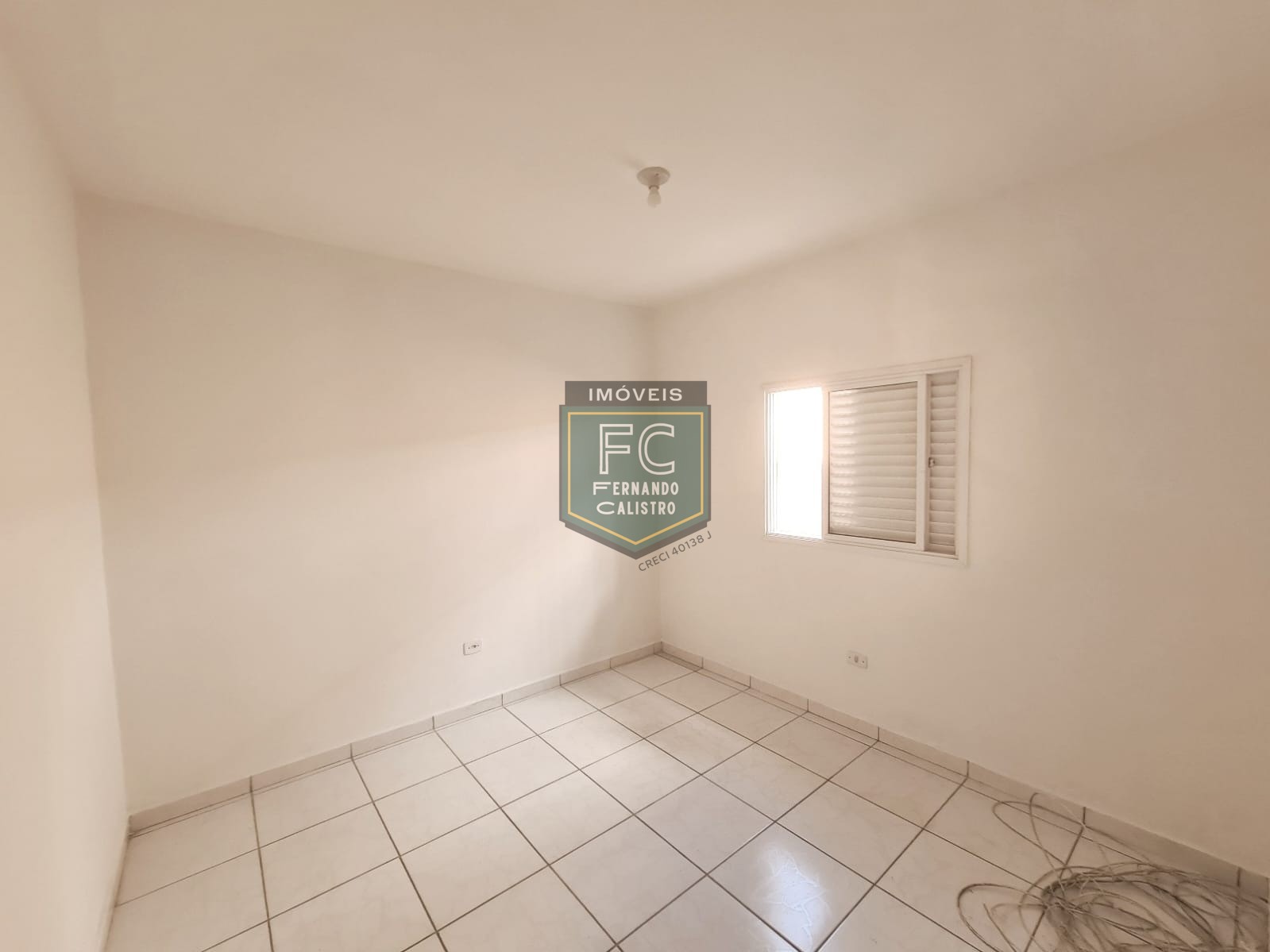 Casa Térrea 3 Dormitórios (1 Suíte) Reformada, Área Gourmet Coberta c/ Churrasqueira, 2 Vagas, 50 mts da Praia, Financia, Sta Eugênia, Mongaguá SP