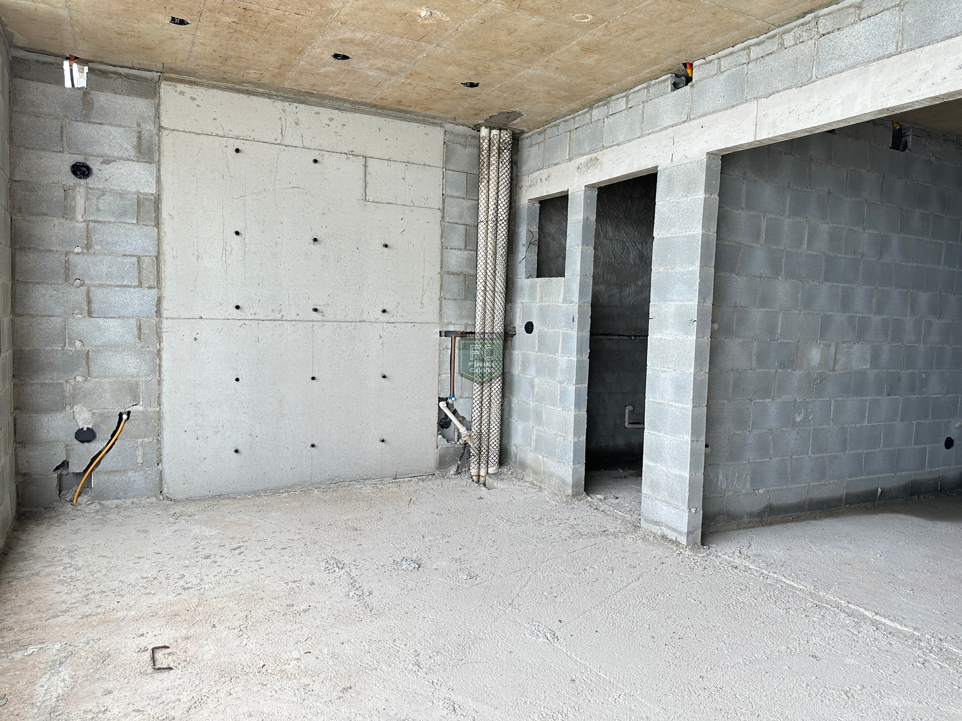Apartamento 2 dormitórios (1 suíte) altíssimo padrão em obras, varanda gourmet vista mar, financia/permuta, local nobre, centro histórico mongaguá sp
