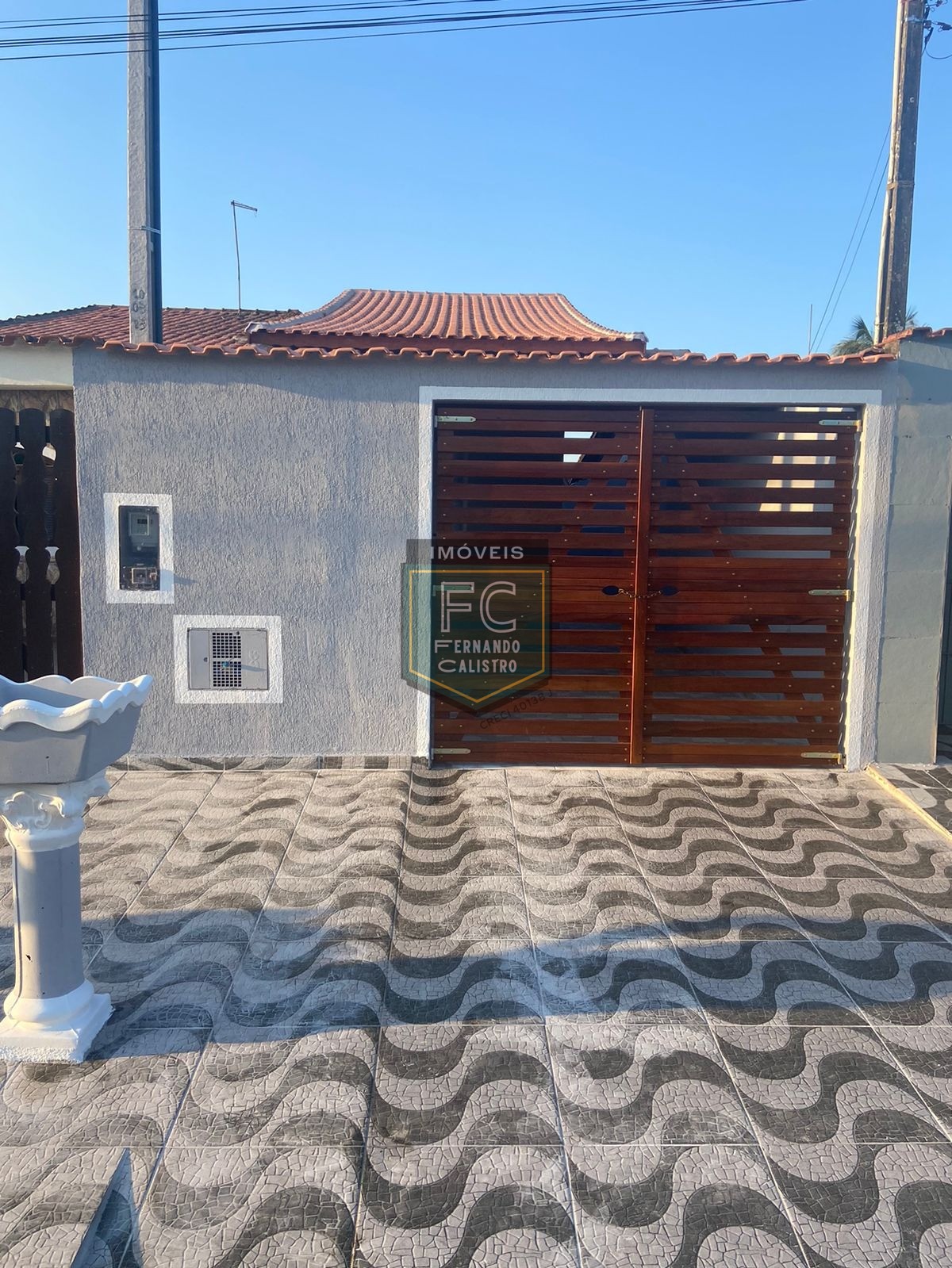 Casa térrea nova 2 dormitórios (1 suíte), quintal, piscina, 
