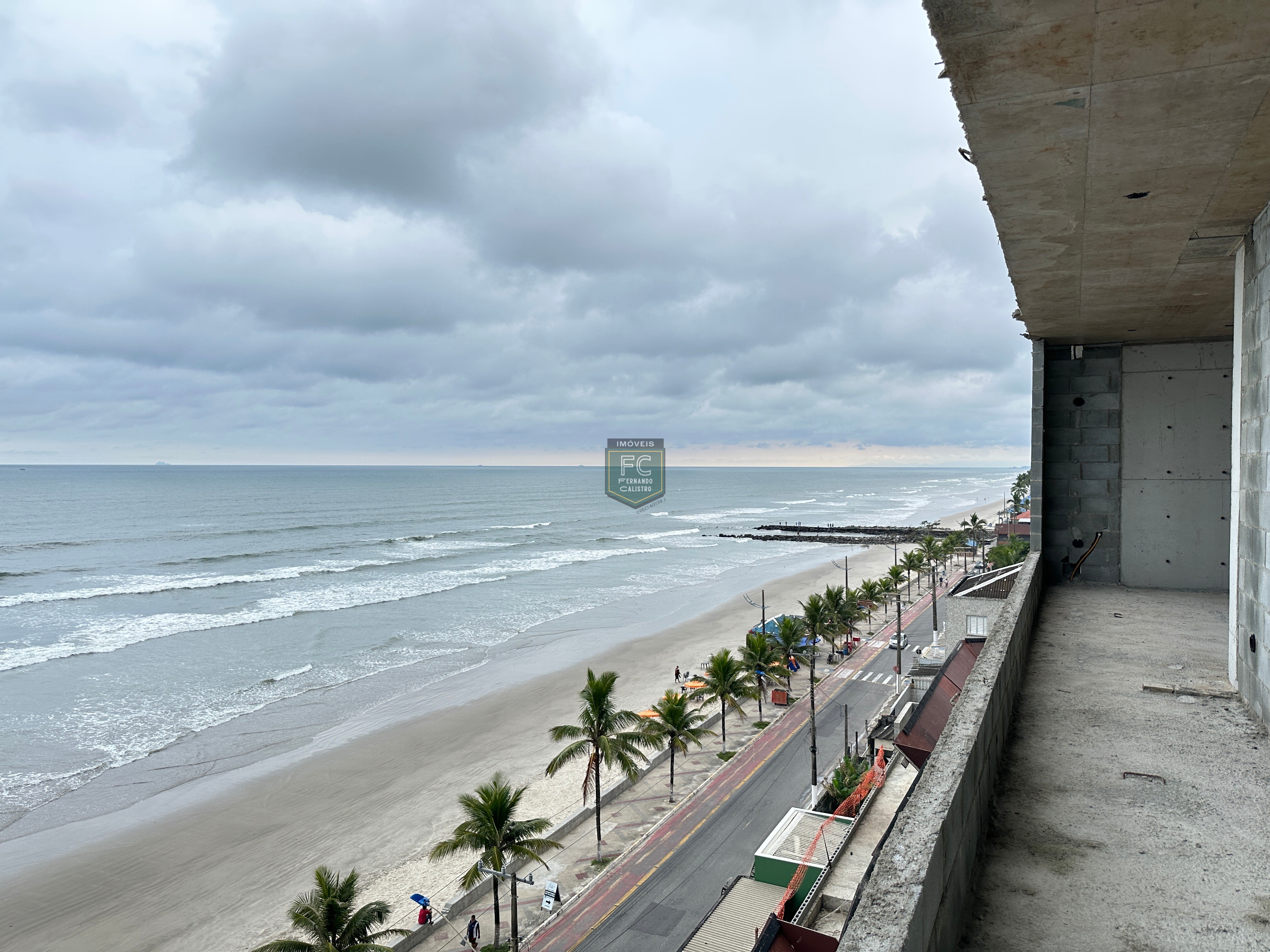 Apartamento 3 dormitórios (1 suíte) altíssimo padrão em obras, varanda gourmet frente mar, financia/permuta, local nobre, centro histórico mongaguá sp